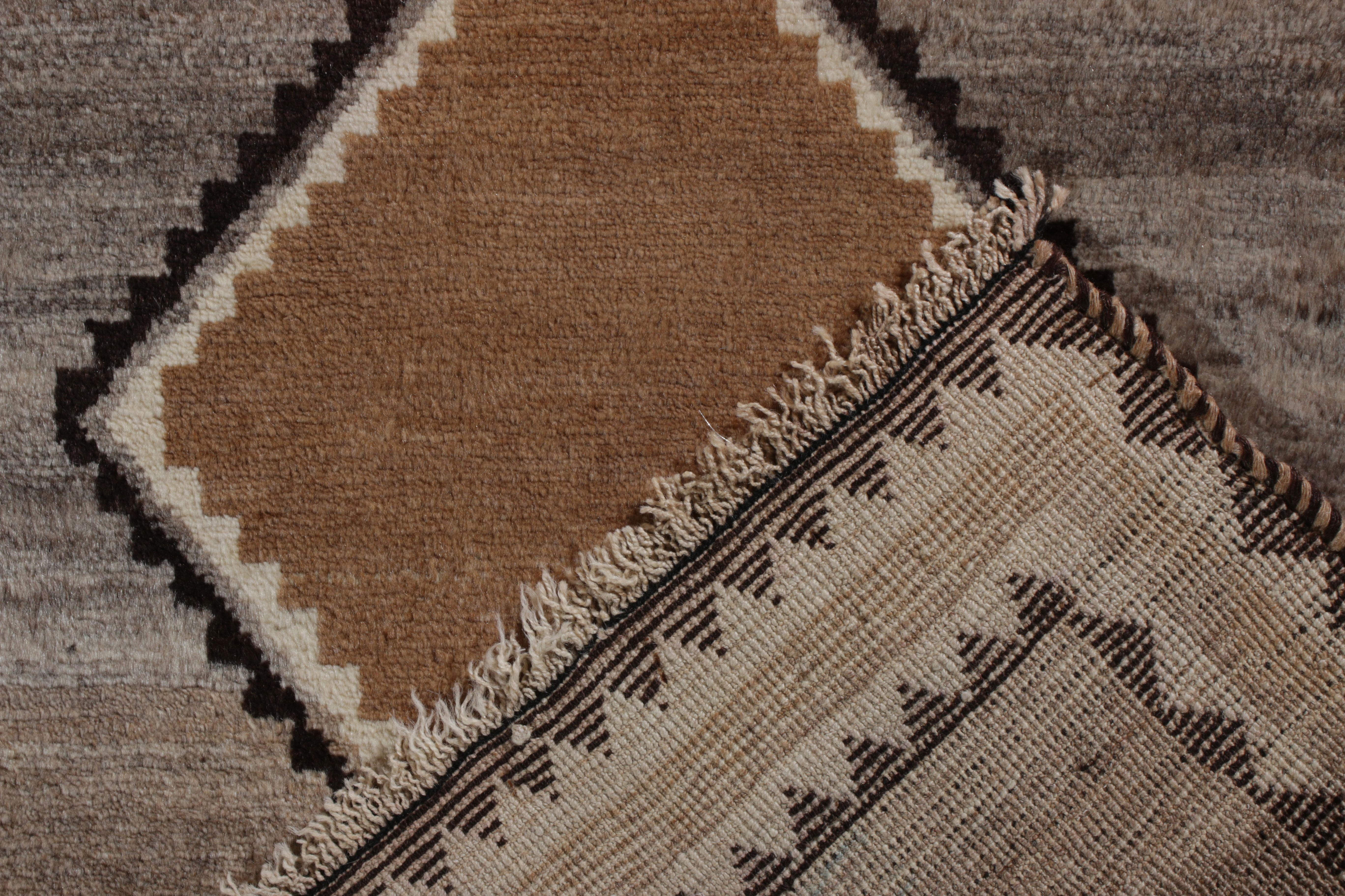 Gabbeh Vintage-Teppich im Medaillon-Stil, Mid-Century-Perserteppich-Design von Teppich & Kelim im Zustand „Gut“ im Angebot in Long Island City, NY