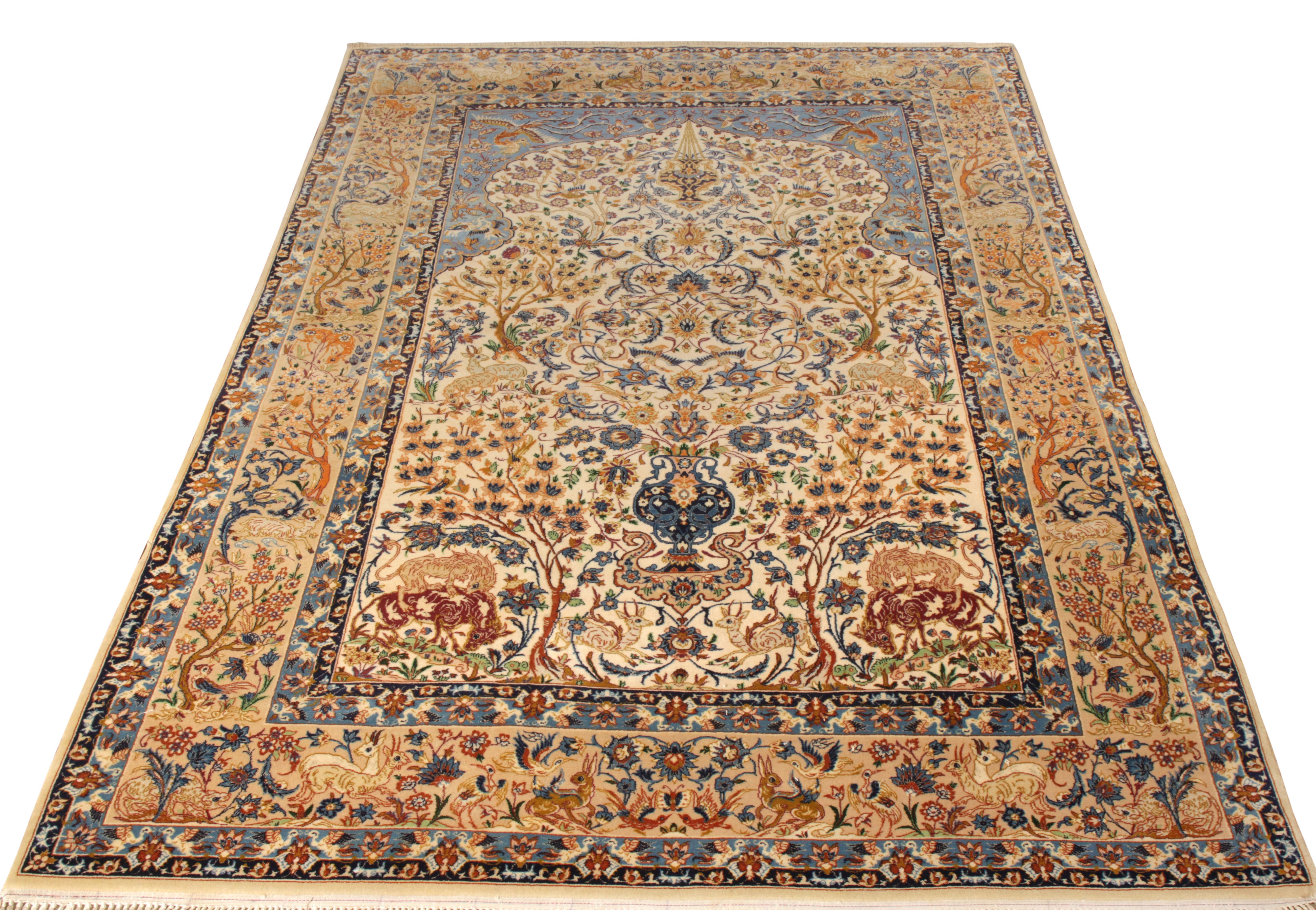 Belonging to the 1920s, a 5 X 8 hand-knotted piece from Rug & Kilim’s Antique & Vintage collection. A scintillating combination of Blue & Orange brings to life a breathtaking floral pattern intricately packed in pervasive border highlighting the