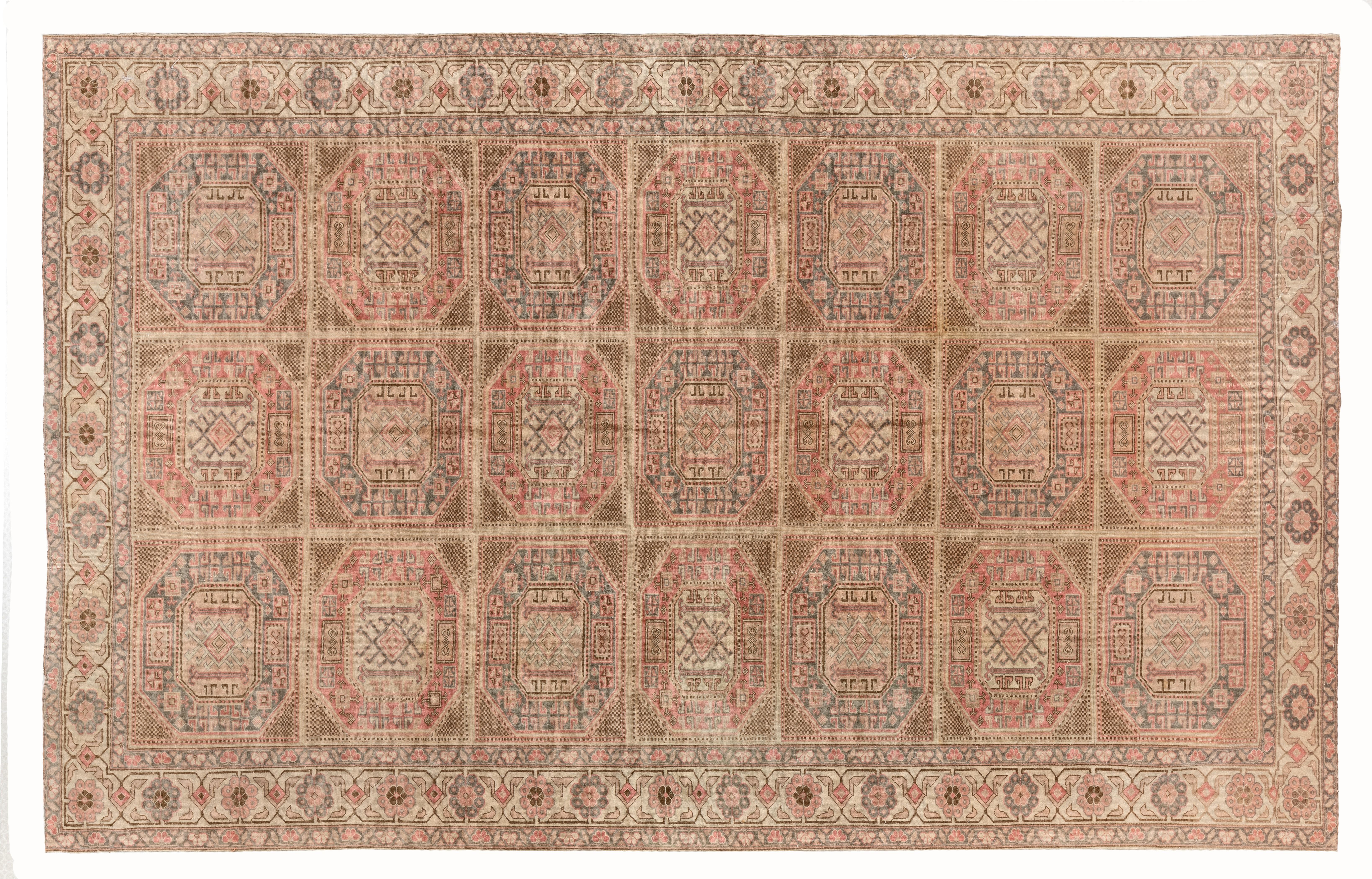 Country 6.6x9.7 Ft Hand Knotted Vintage Turkish Kysari Rug. Muted Colors, Wool Pile For Sale