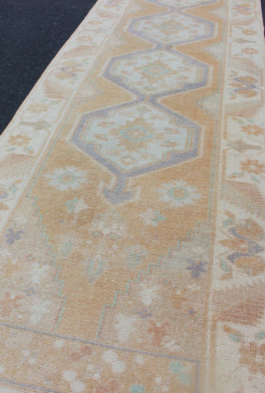 Hand Knotted Vintage Turkish Oushak Runner with Medallion Design in Soft Peach For Sale 4