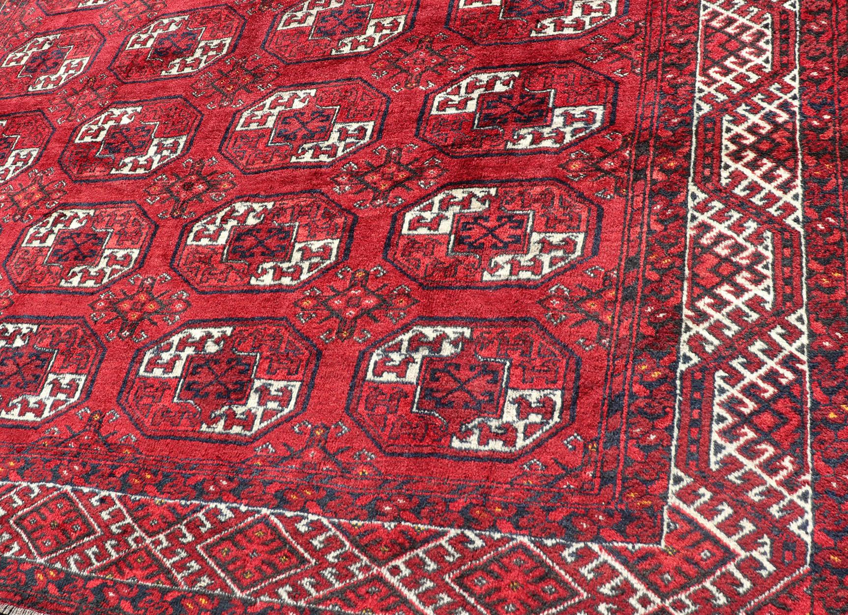 Islamic Hand-Knotted Vintage Turkomen Ersari Rug in Wool with Repeating Gul Design For Sale