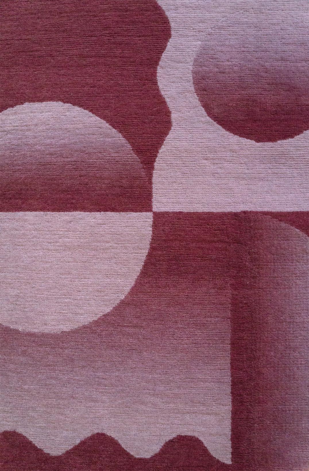 Jensin Okunishi Studio Scorched Rose Handgeknüpfter Wollteppich Ombré (Gewebt) im Angebot