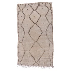 Hand-Knotted Wool Diamond Moroccan Rug