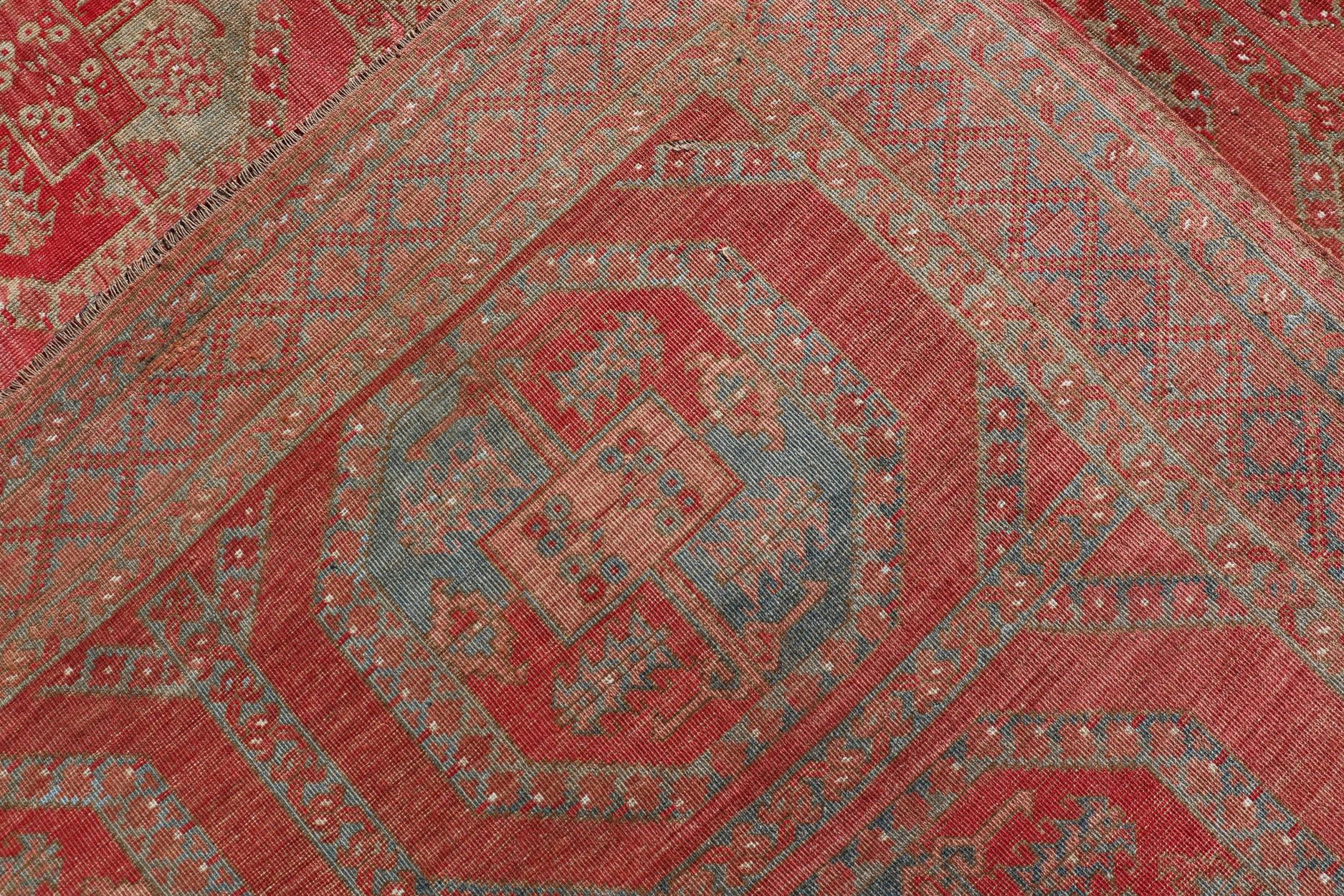 Hand-Knotted Wool Ersari Rug in Wool with Gul Design in Shades of Red & Green 6