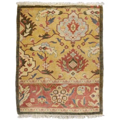 Hand-knotted Wool Persian Farahan Rug, Yellow and Pink, 3’ x 4’