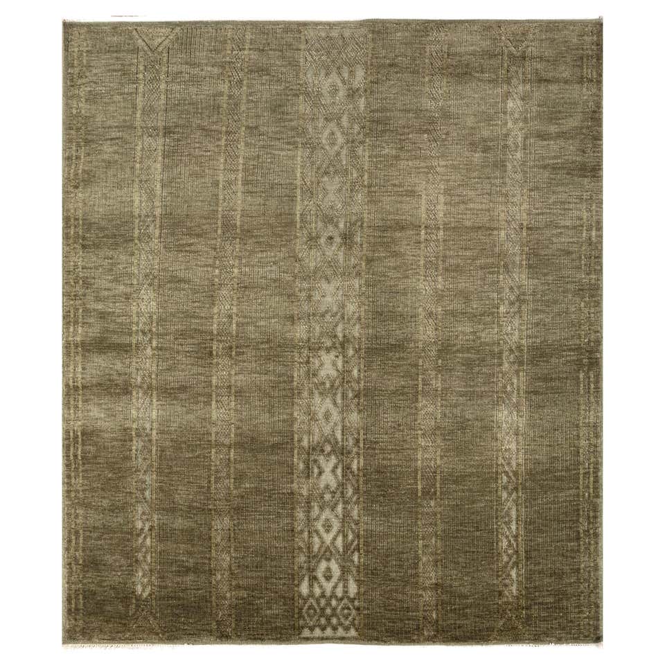 Hand-Tufted Rug in Sea Mist Green and Antique White, Subtle Textured ...