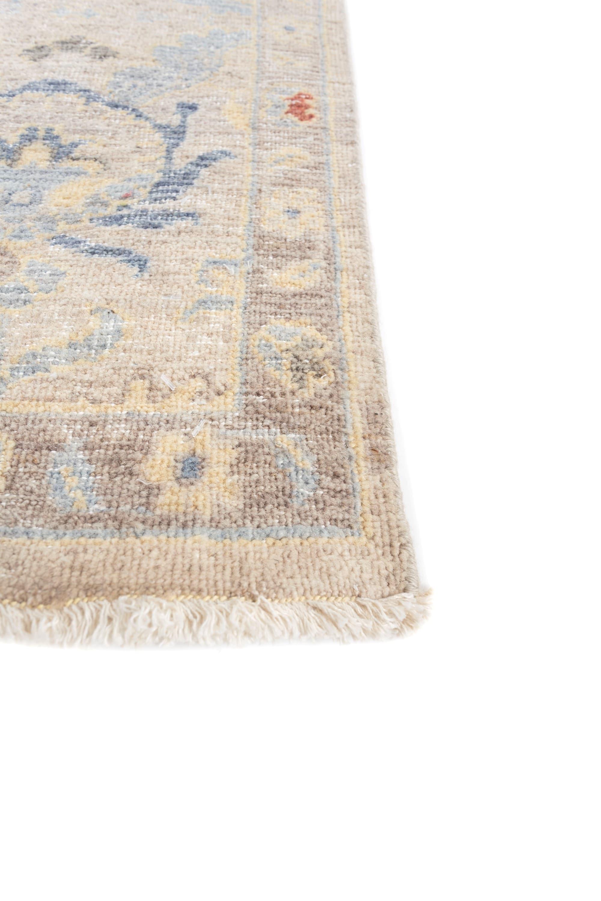 Revival Tappeto in lana annodato a mano in paglia italiana, design minimalista e solido in vendita