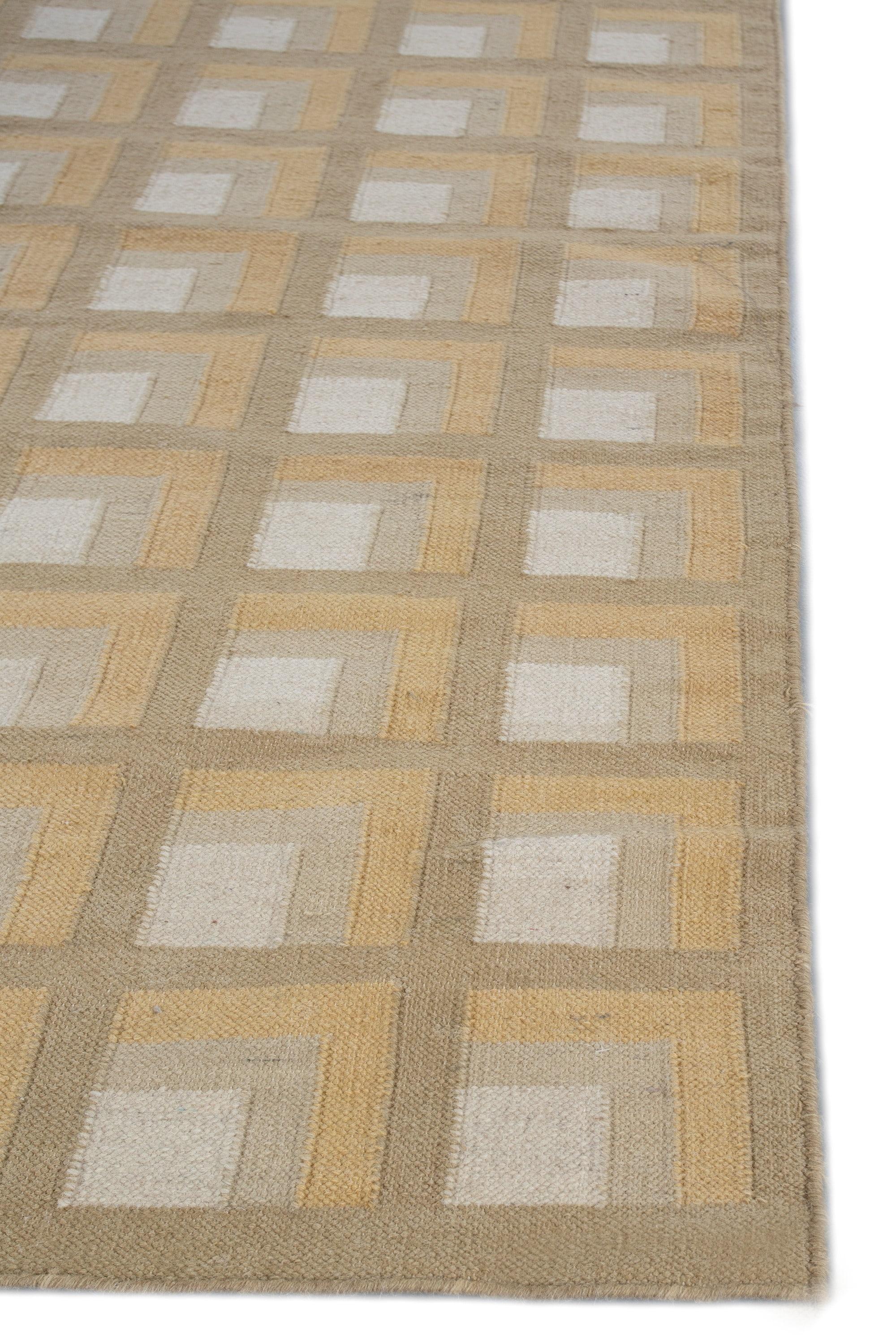 Modern Hand-Knotted Wool Rug in Royal Gold and Sunflower, Contemporary Textural Design For Sale