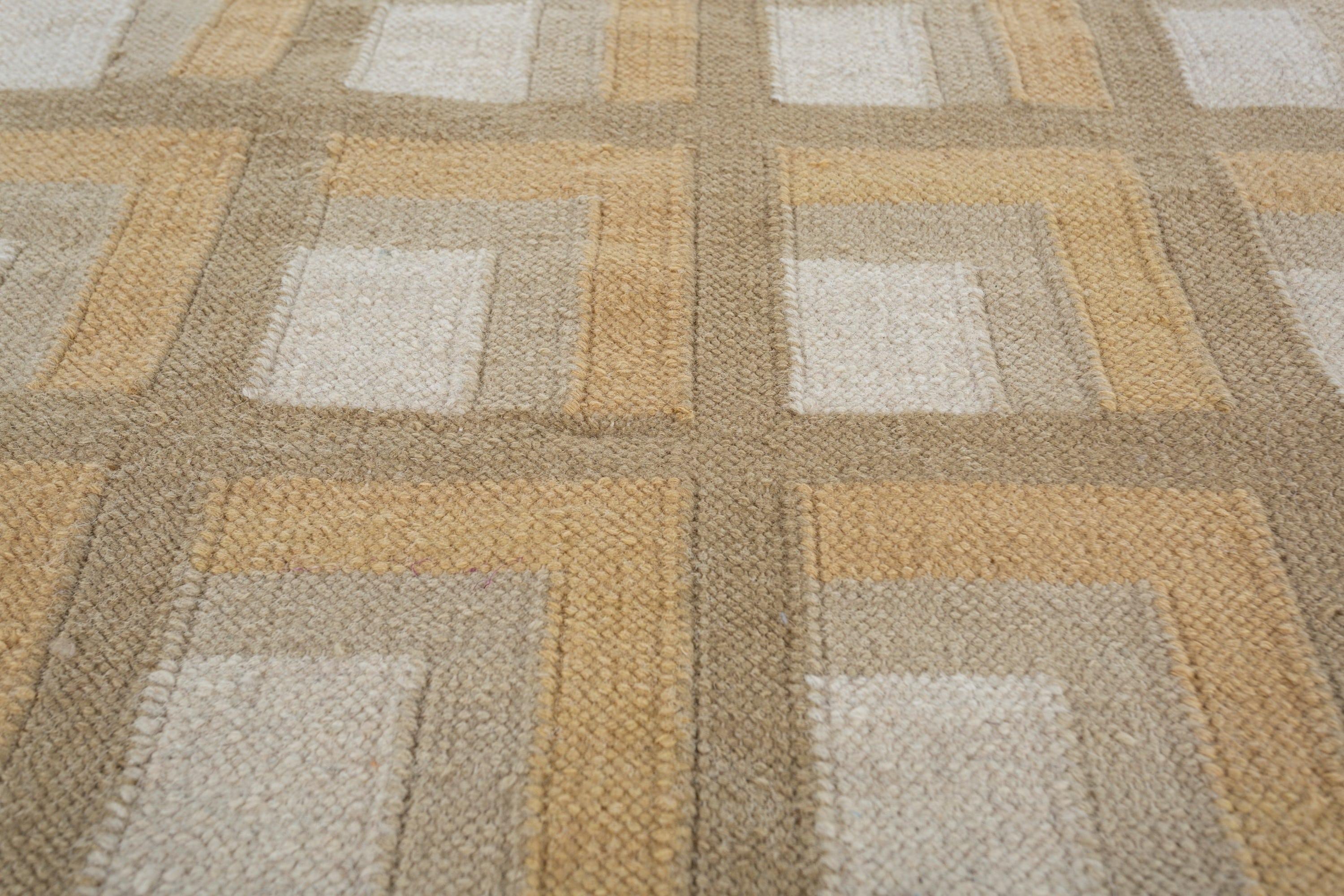 Indian Hand-Knotted Wool Rug in Royal Gold and Sunflower, Contemporary Textural Design For Sale