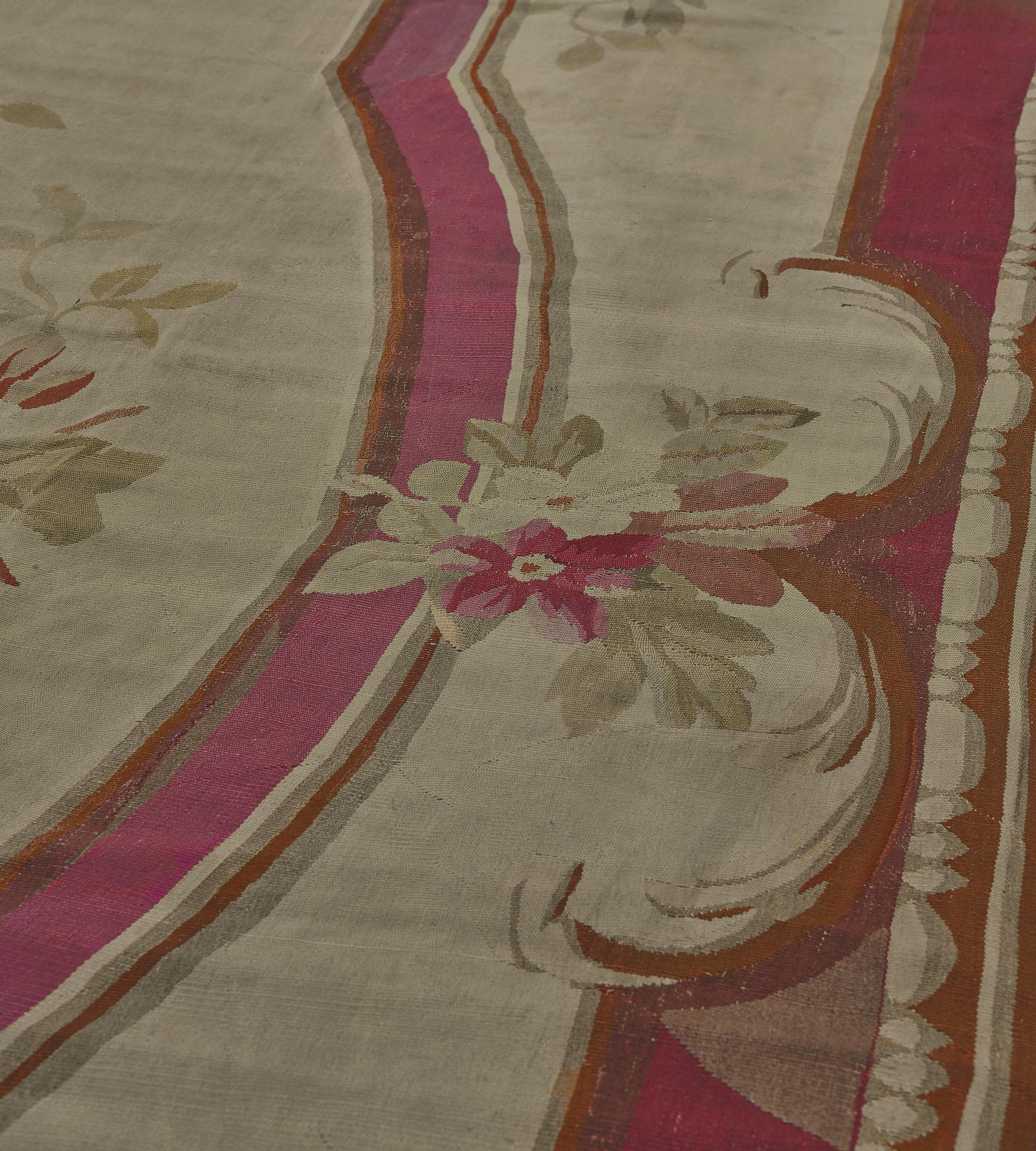 Lana Tappeto Aubusson tradizionale rosso francese in lana annodato a mano in vendita