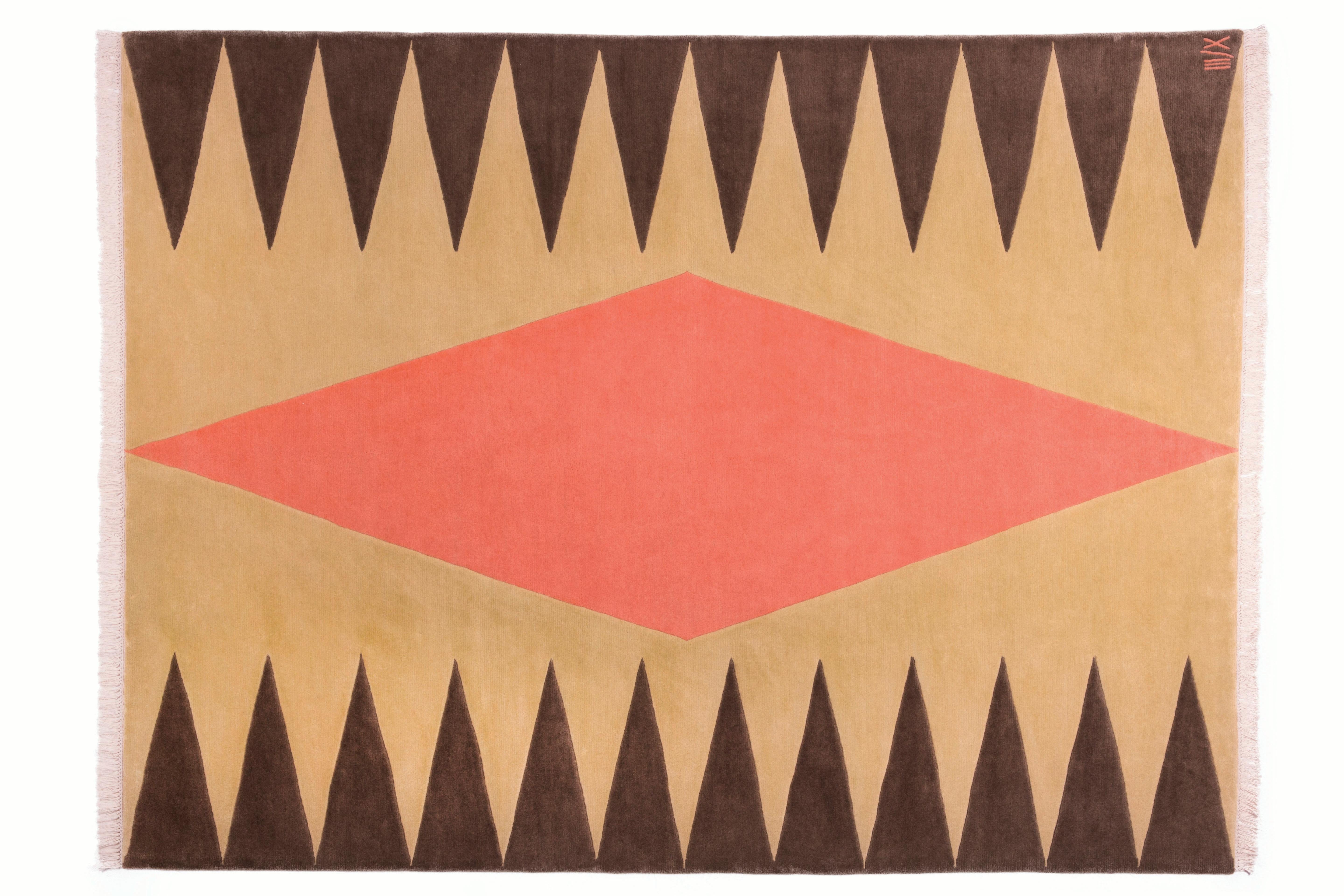 Indien Tapis intérieur orange - motifs géométriques en laine beige pêche marron par Carpets CC  en vente