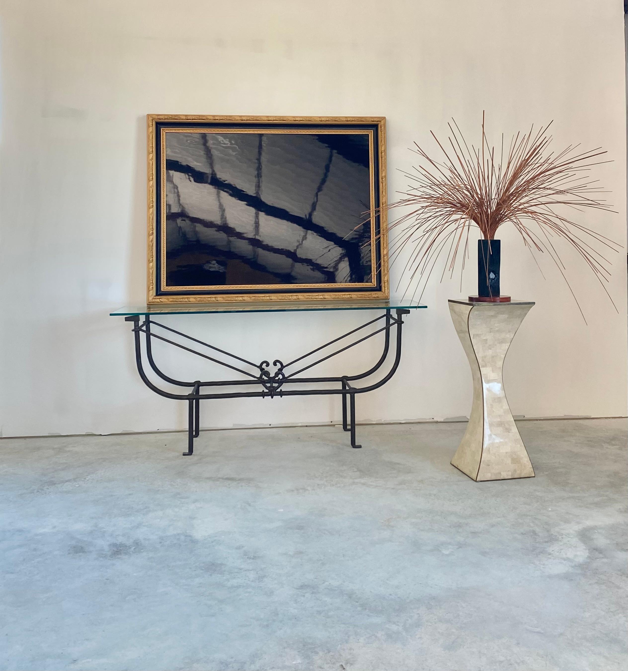 Handlackierter Klavierdeckel in vergoldetem Holzrahmen (Vergoldet) im Angebot