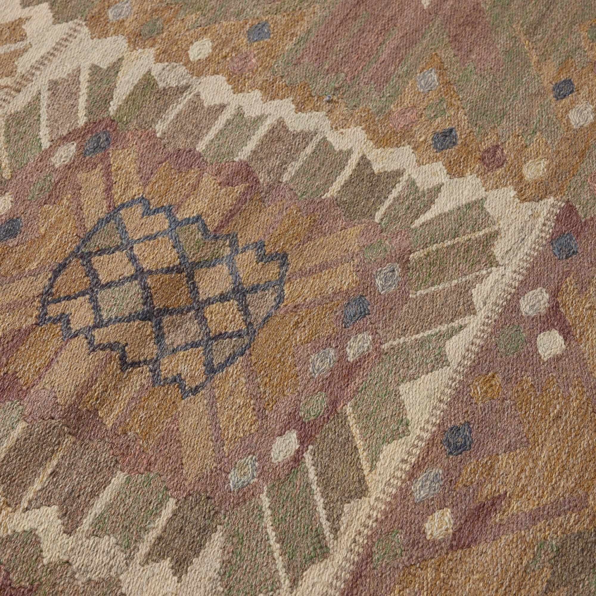 Handgefalteter Wandteppichteppich von Barbro Nilsson, 1950er Jahre im Zustand „Hervorragend“ im Angebot in Sagaponack, NY