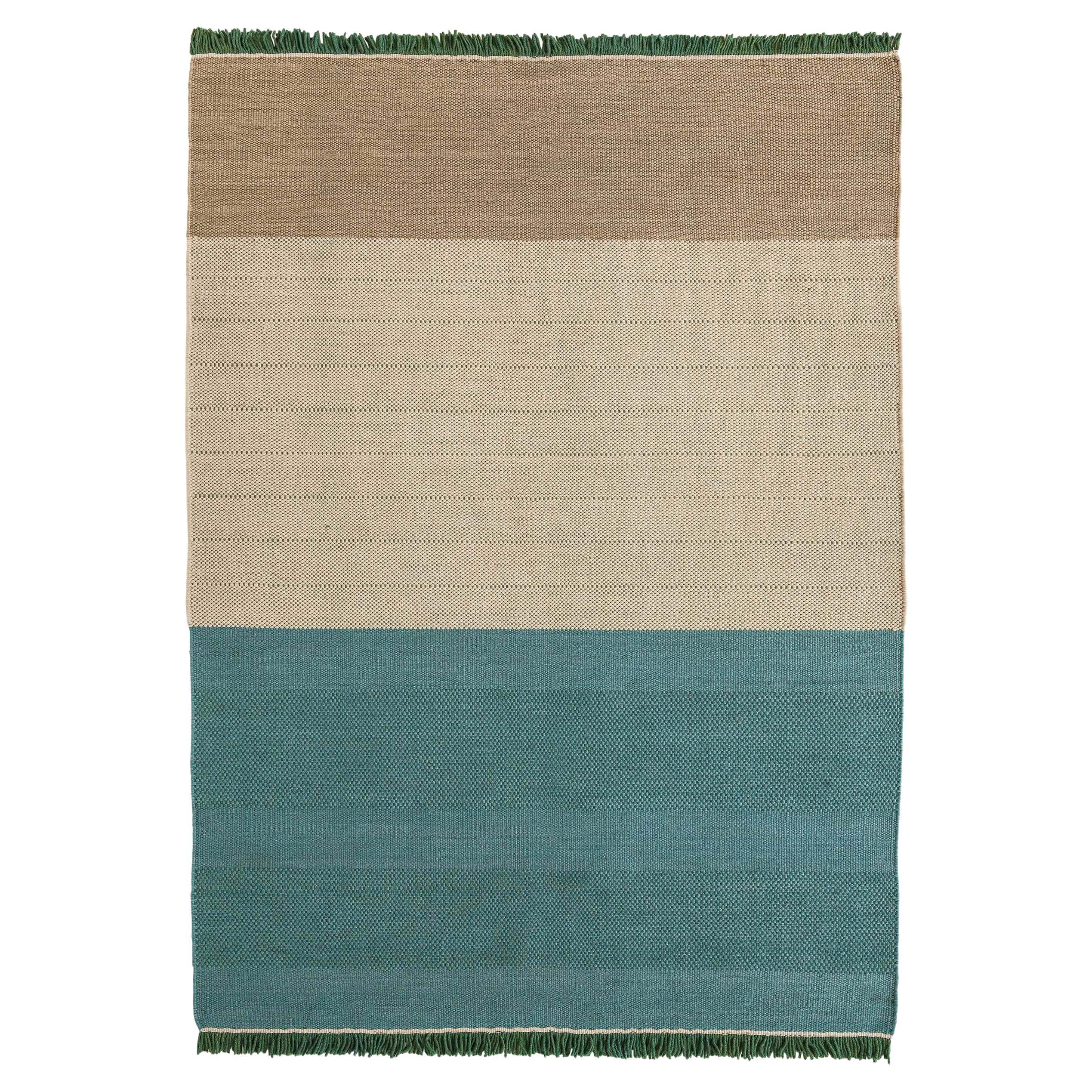 Handgewobener Tres Stripes-Teppich in Grün von Nani Marquina & Elisa Padro, groß im Angebot