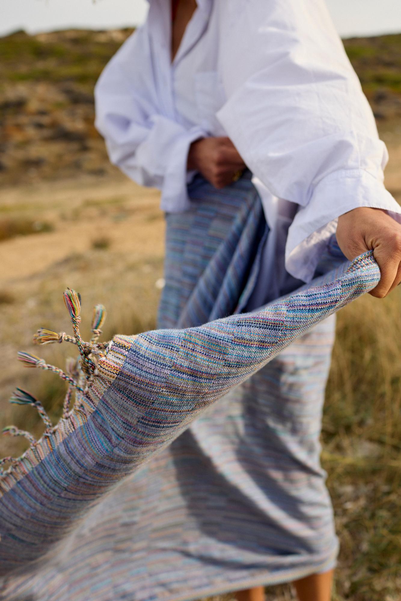 Hand-Crafted Hand-Loomed Turkish Towel (GOTS-Certified Organic Cotton) - Sandik Blue Pestemal For Sale