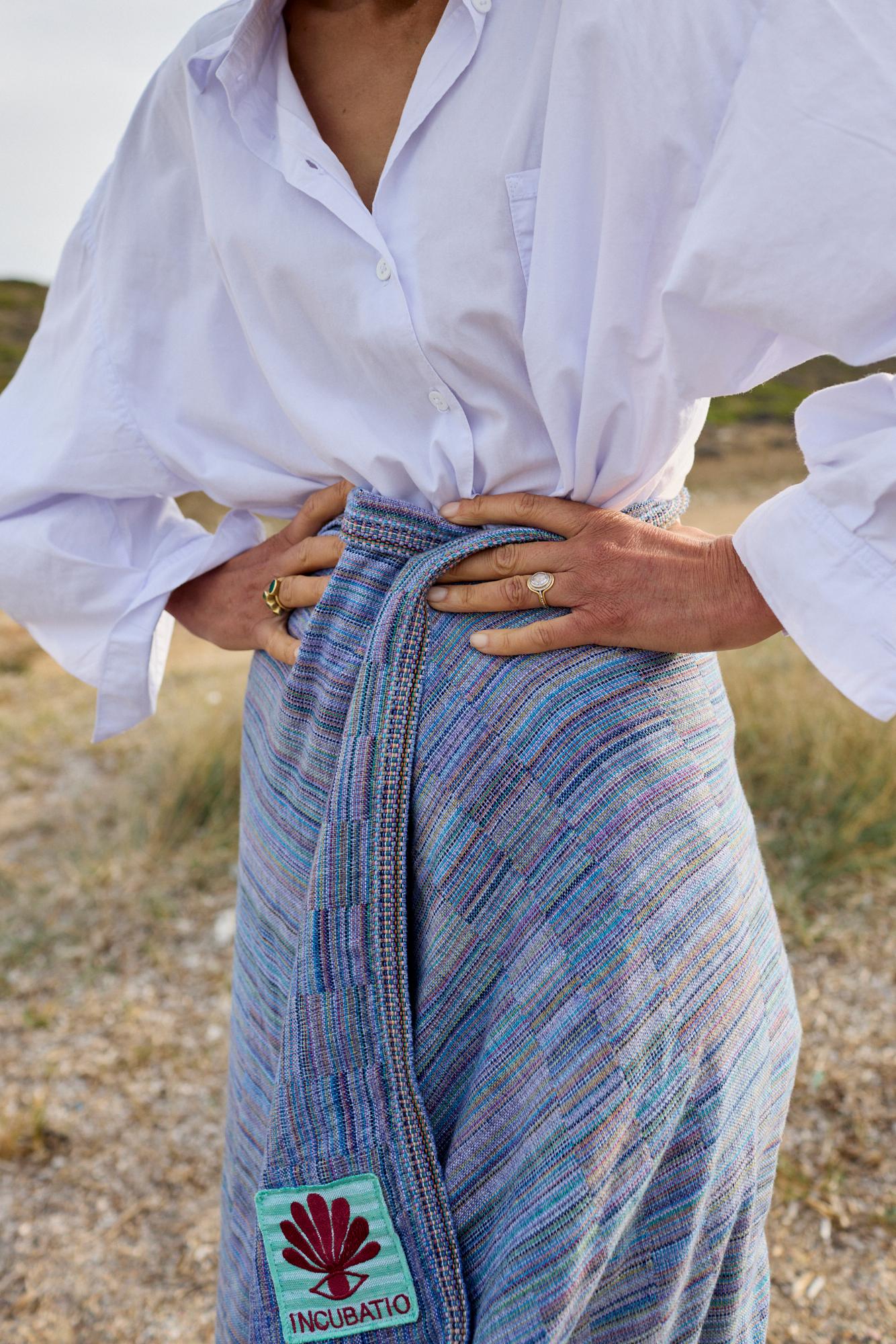 Hand-Loomed Turkish Towel (GOTS-Certified Organic Cotton) - Sandik Blue Pestemal For Sale 2