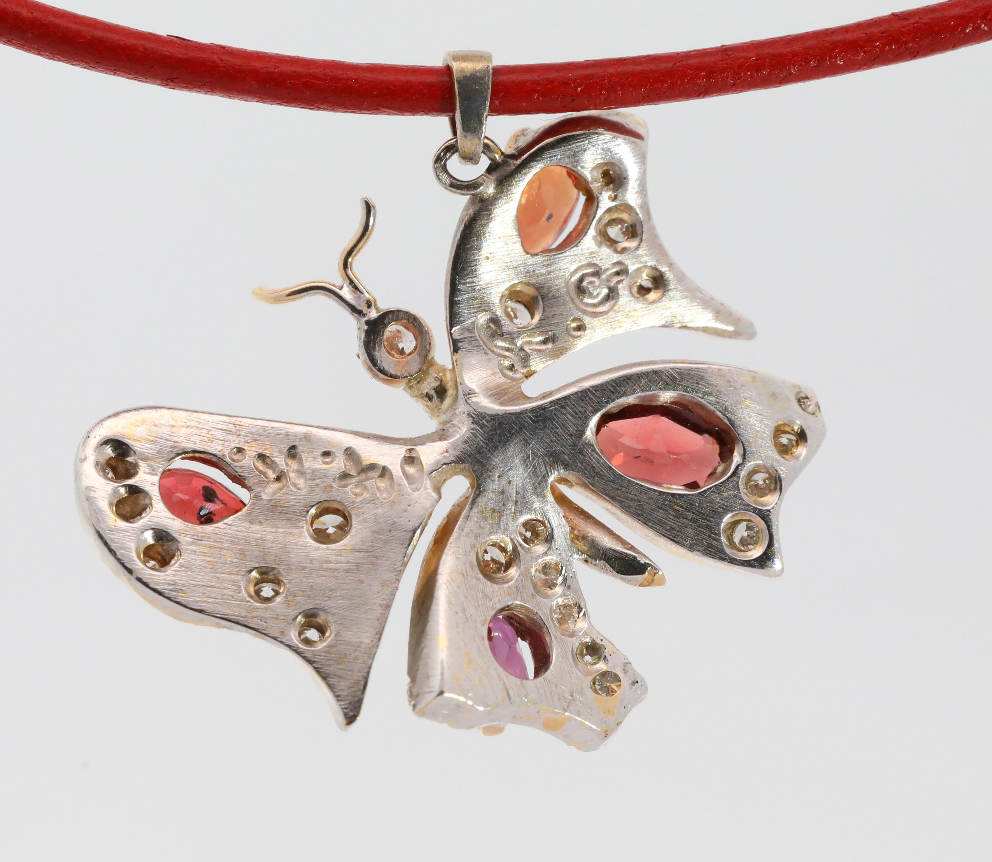 Hand Made 14K or jaune / blanc, saphir de couleur naturelle, diamants naturels Ne Neuf - En vente à Pasadena, CA