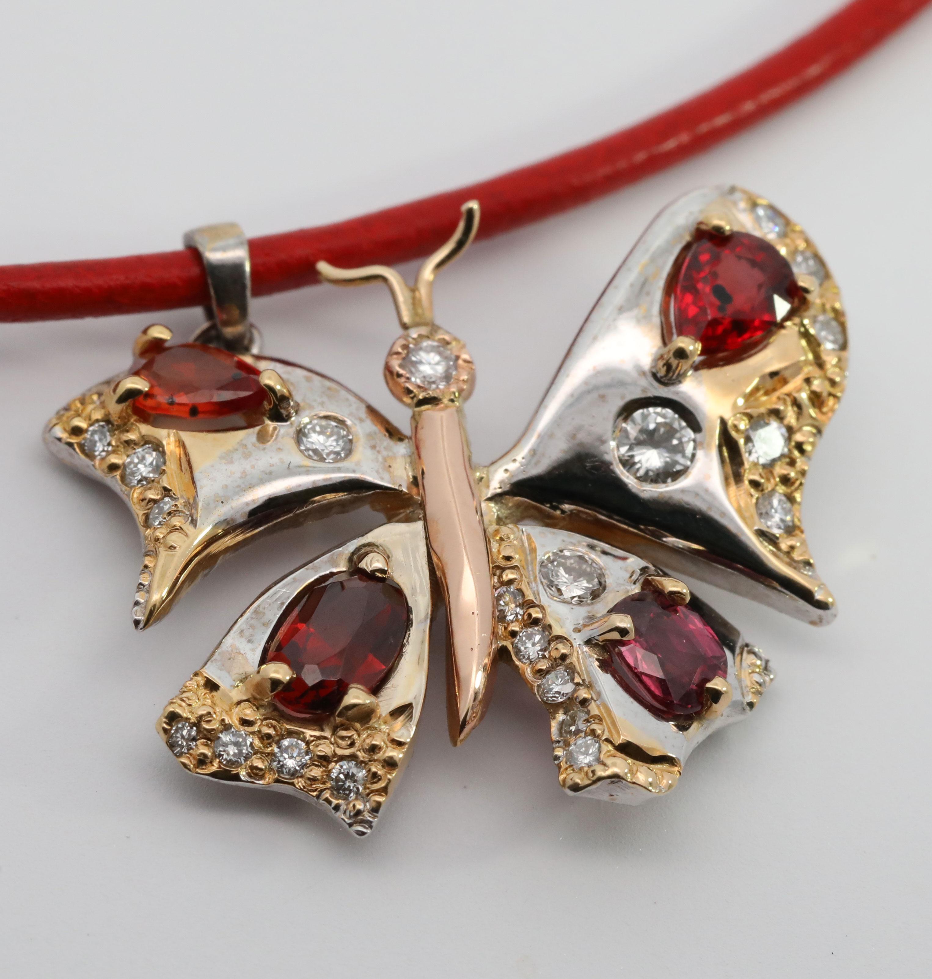 Hand Made 14K or jaune / blanc, saphir de couleur naturelle, diamants naturels Ne Pour femmes en vente