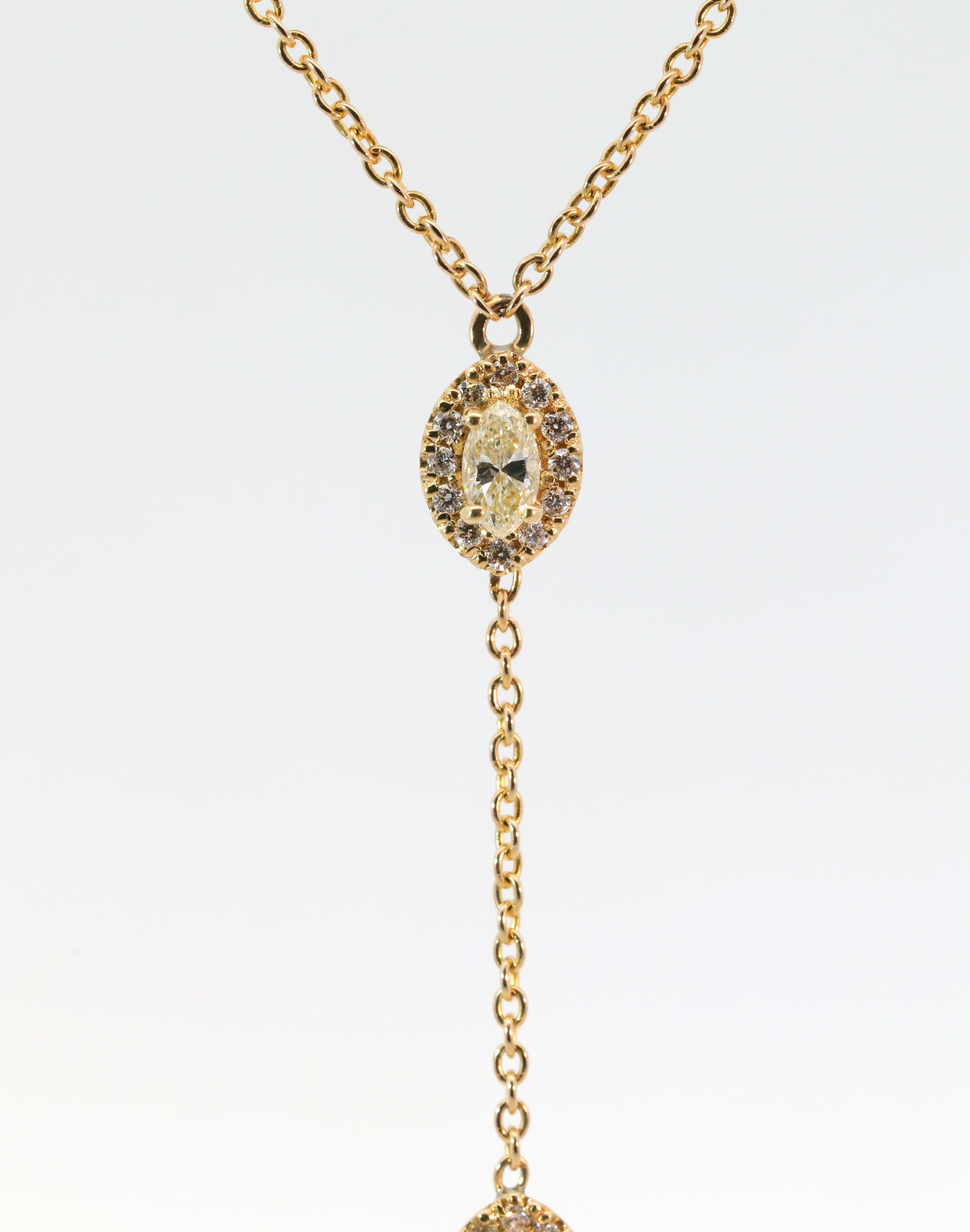 Moderne Collier pendentif en or jaune 18K et diamants naturels, fait à la main en vente