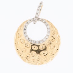 Hand-Made 18kt Gold Pendant with Diamonds