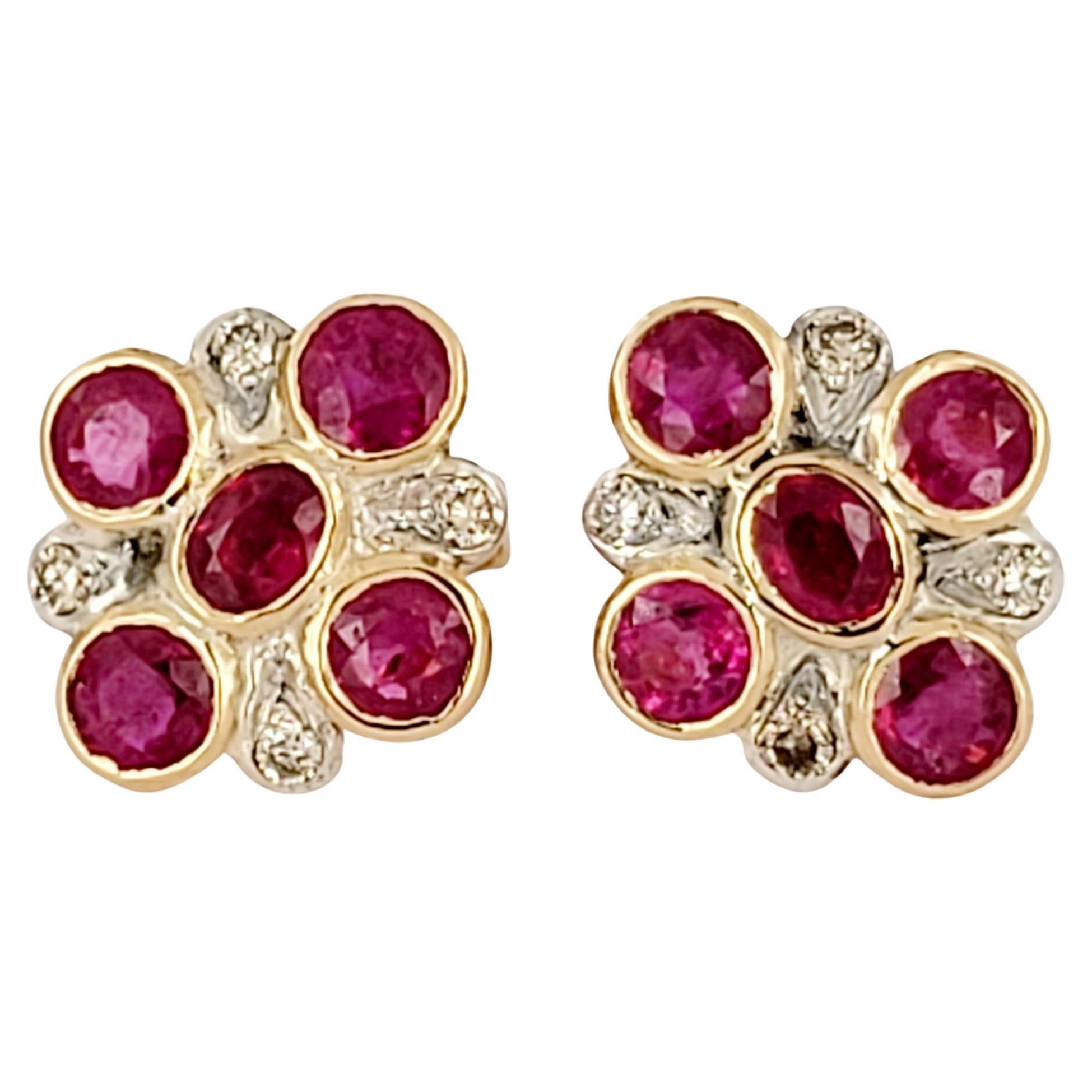 Hand Made Pendientes de rubí birmano con diamantes en oro amarillo de 18 quilates en venta