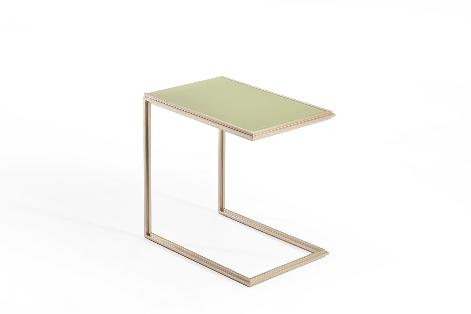 Minimalist Hand-Made Brass Side Table, by P. Tendercool For Sale