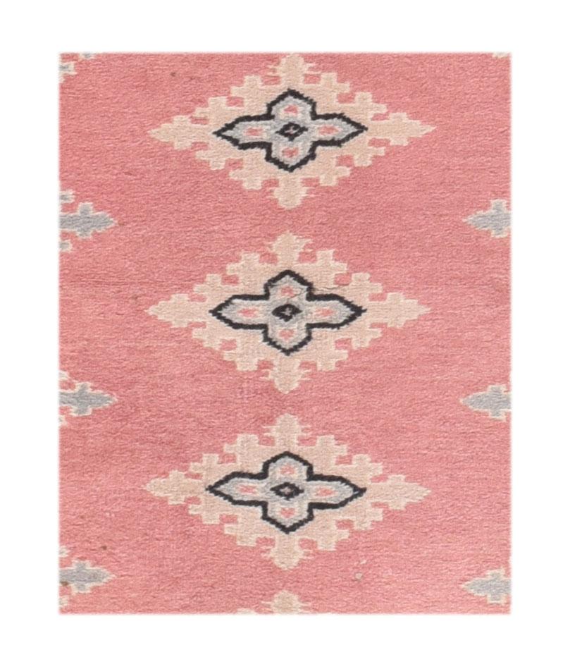 rugs made in pakistan