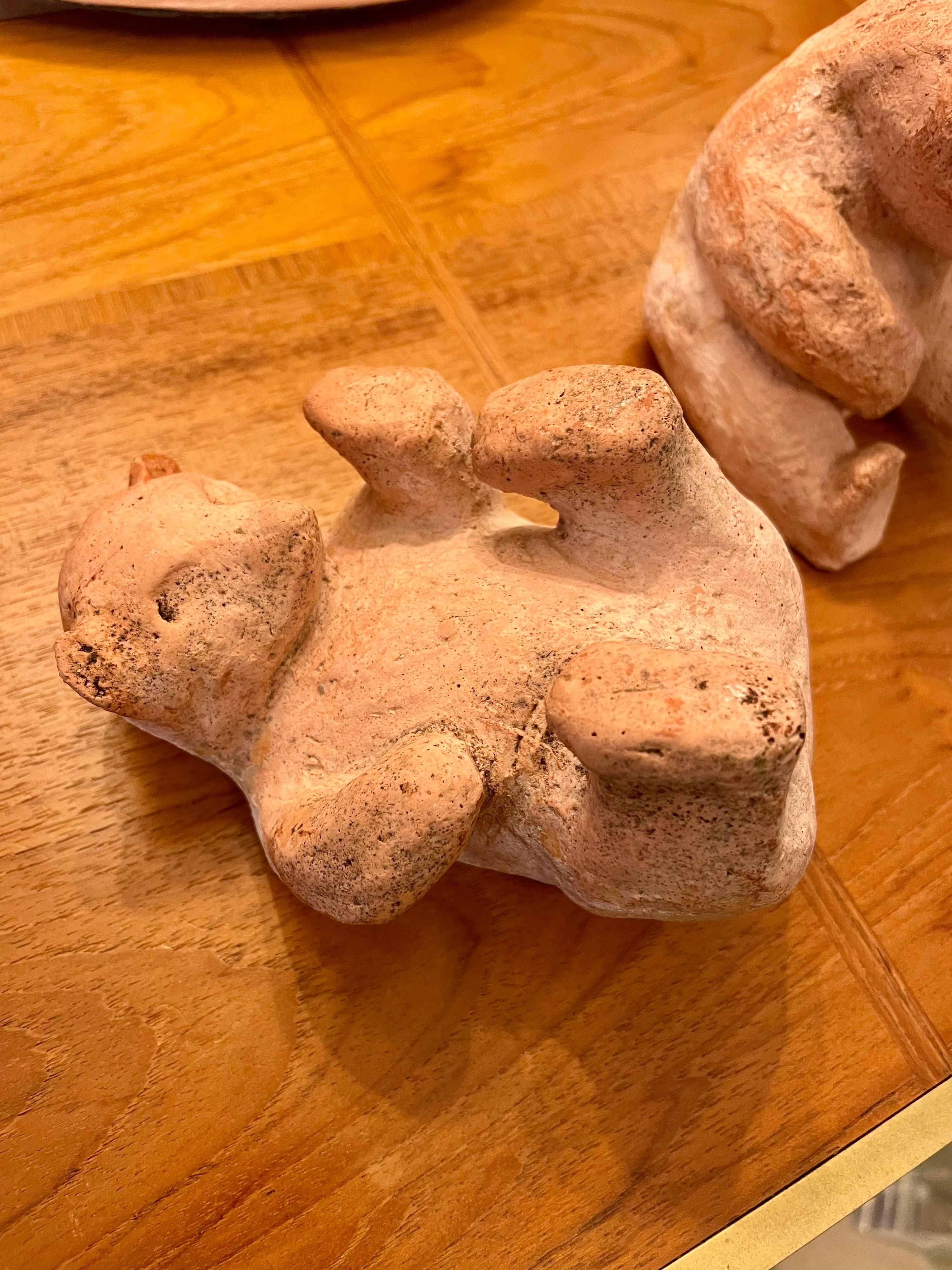Loza Tallada Hand Made, Trío de Cachorros de Oso en Bueno estado para la venta en North Miami, FL