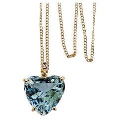 Hand-Made Chain Pendant with  Aqua Blue Topaz  in 14K yellow Gold
