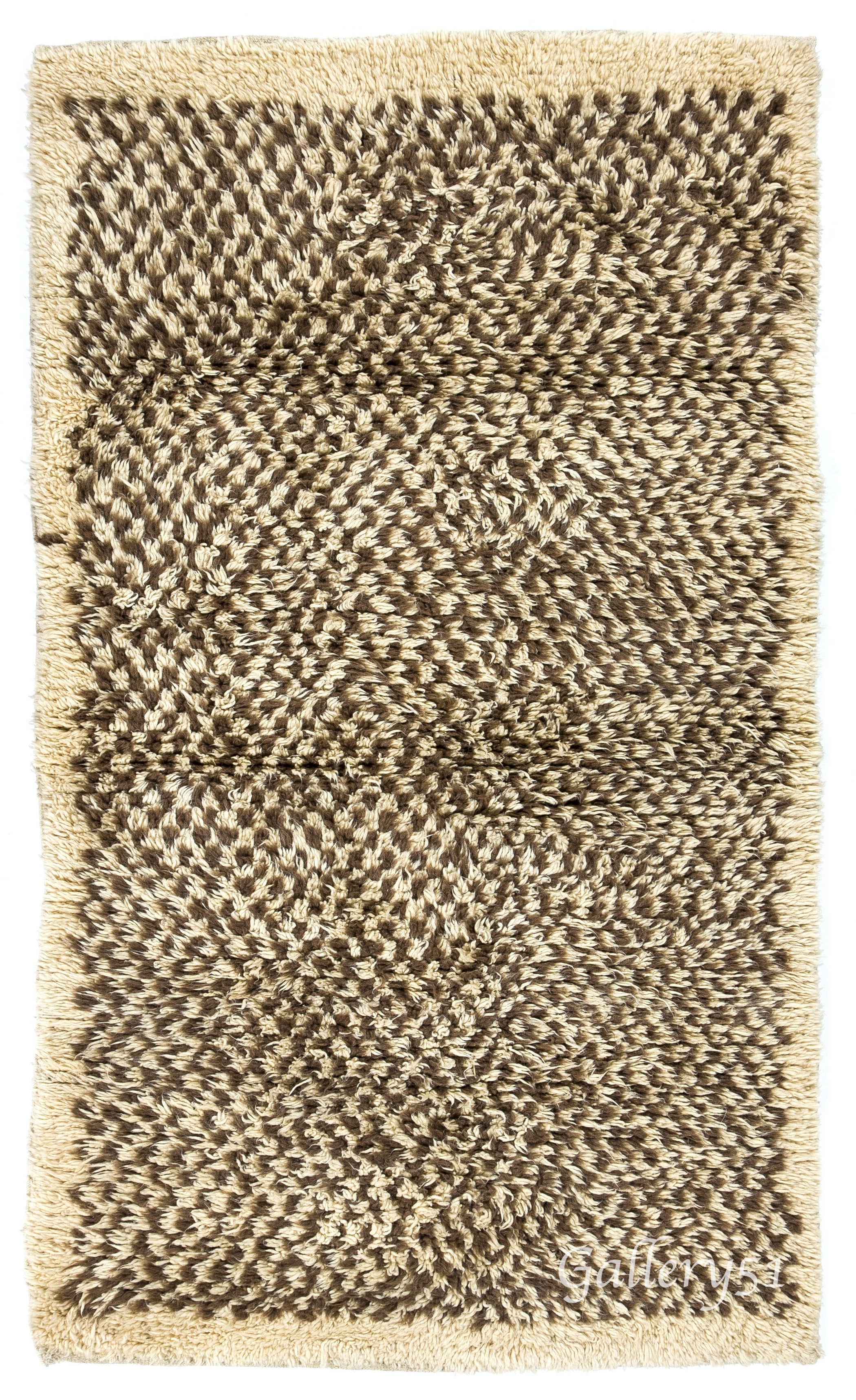 Marokkanischer Tulu-Teppich mit Karomuster. Natürliche, ungefärbte Wolle. Kundenspezifische Optionen verfügbar 