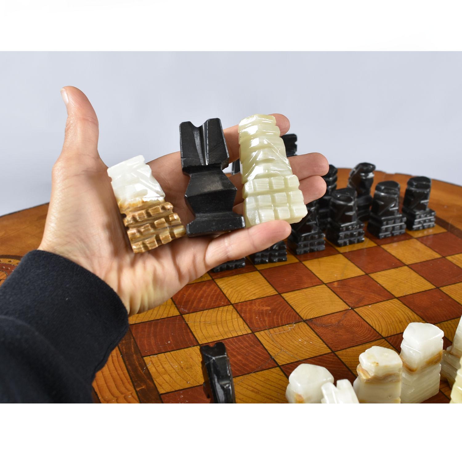 Hand Made Chess and Cribbage Live Edge Game Table on Tree Stump with Pieces In Good Condition For Sale In Chattanooga, TN