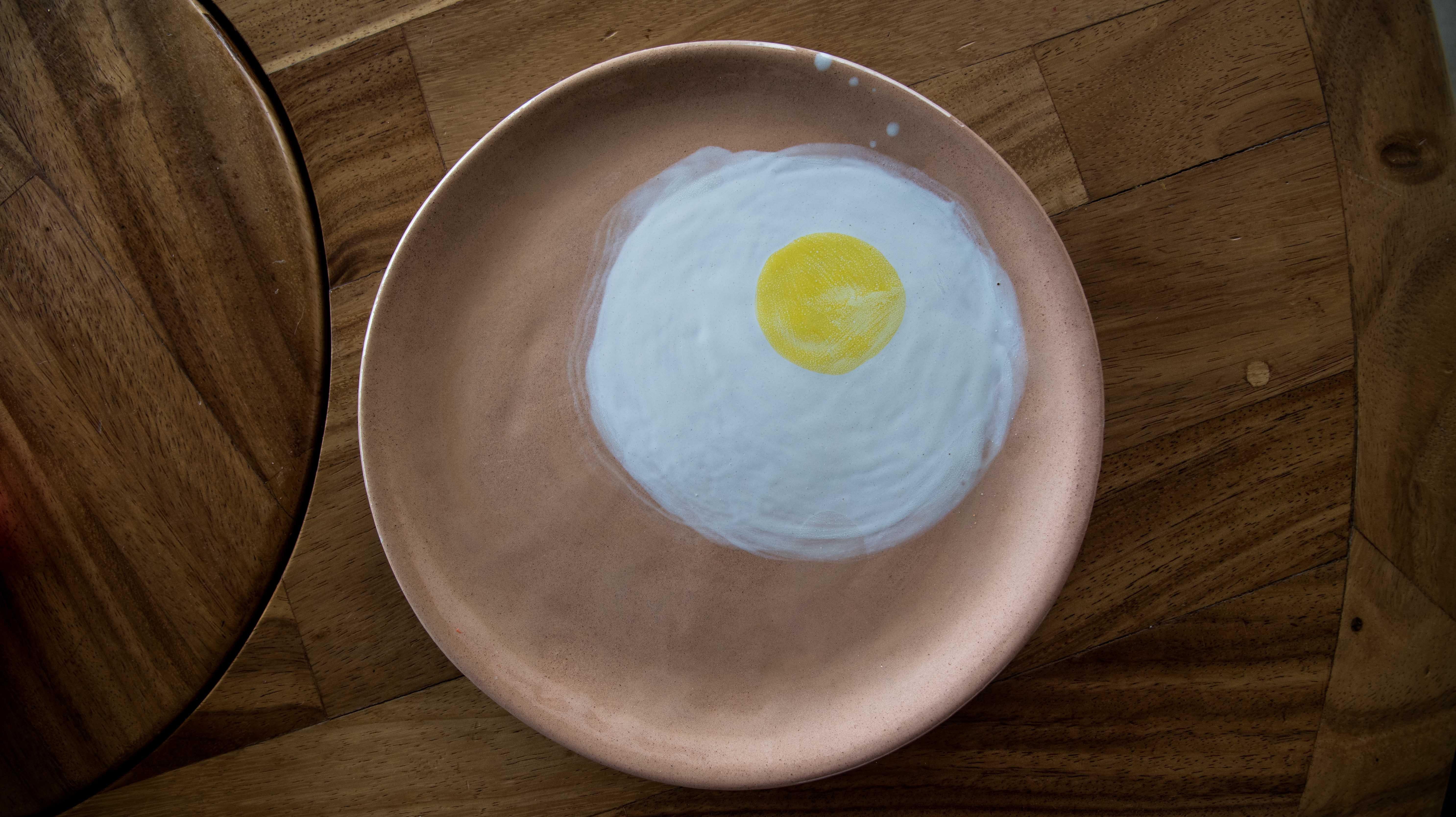 Contemporáneo Artesanal 8 Platos de Cerámica para Huevos de Desayuno Mayólica de Lorenzo Siglo XXI y contemporáneo en venta