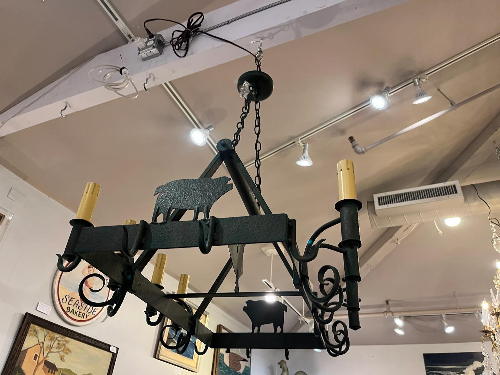 Fin du 20e siècle Hand Made Chandelier d'art populaire avec suspensions de pots en fer en vente