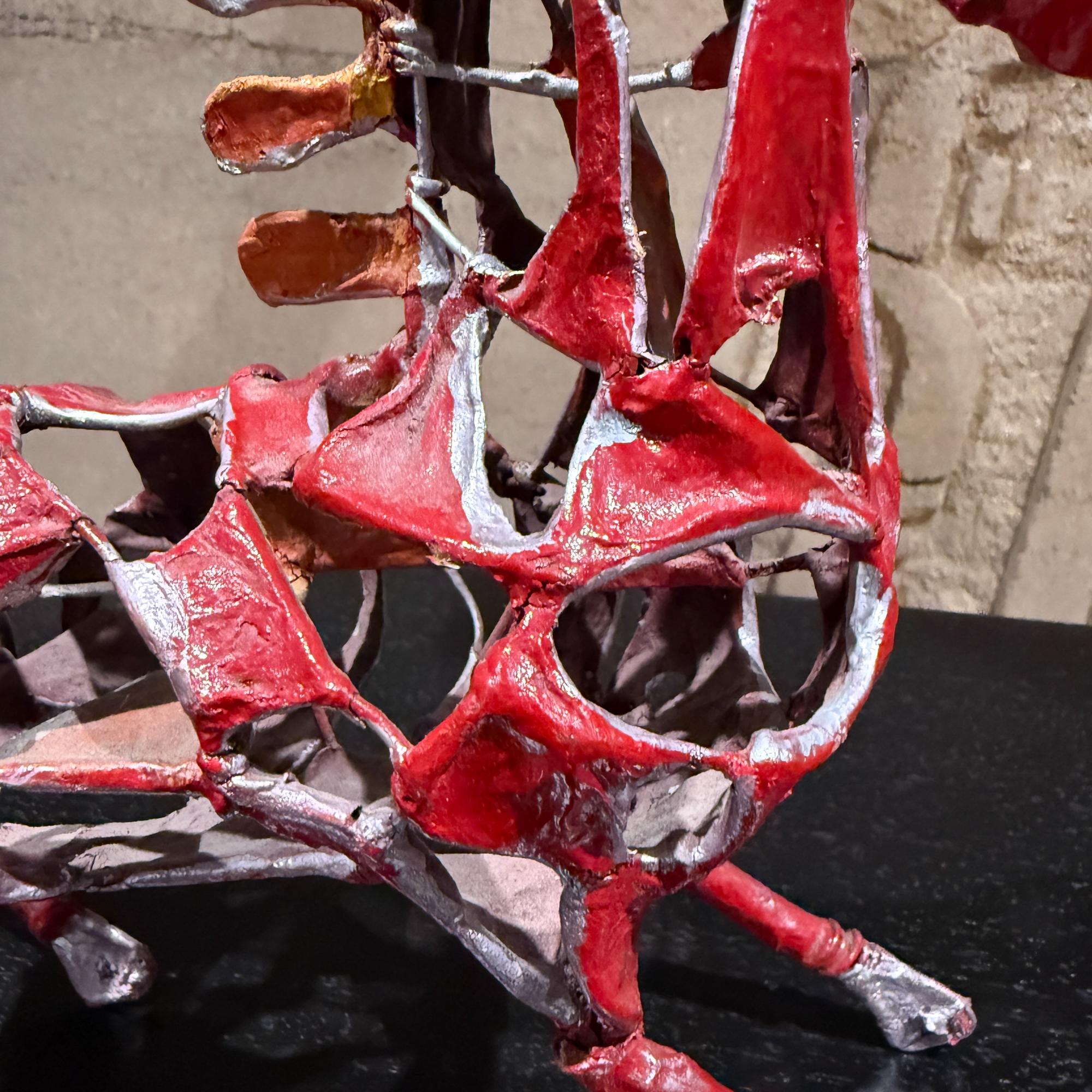 Fin du 20e siècle Hand Made Folk Art Sculpture Papel Mache Cheval Vintage Abstract en vente