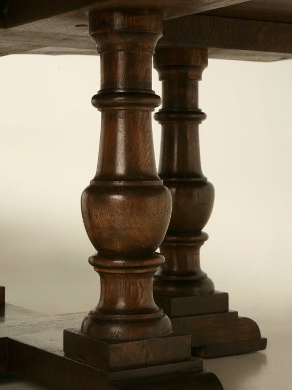 Hand-Made French Inspired Oak Cloverleaf Dining Table Available in Any Dimension In New Condition For Sale In Chicago, IL