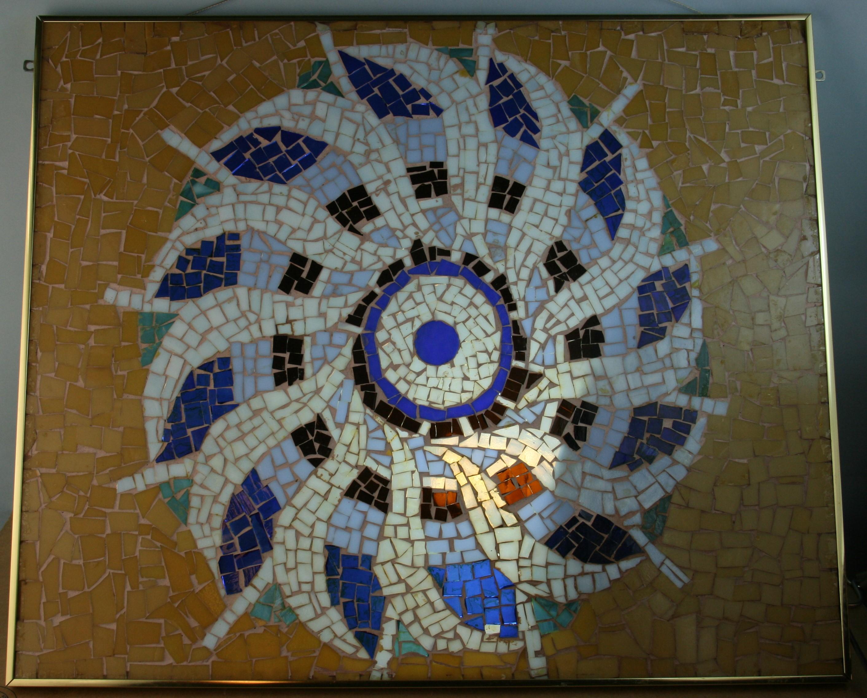 Handgefertigte Mosaik-/Glasmalerei-Tafel mit Metallrahmen.