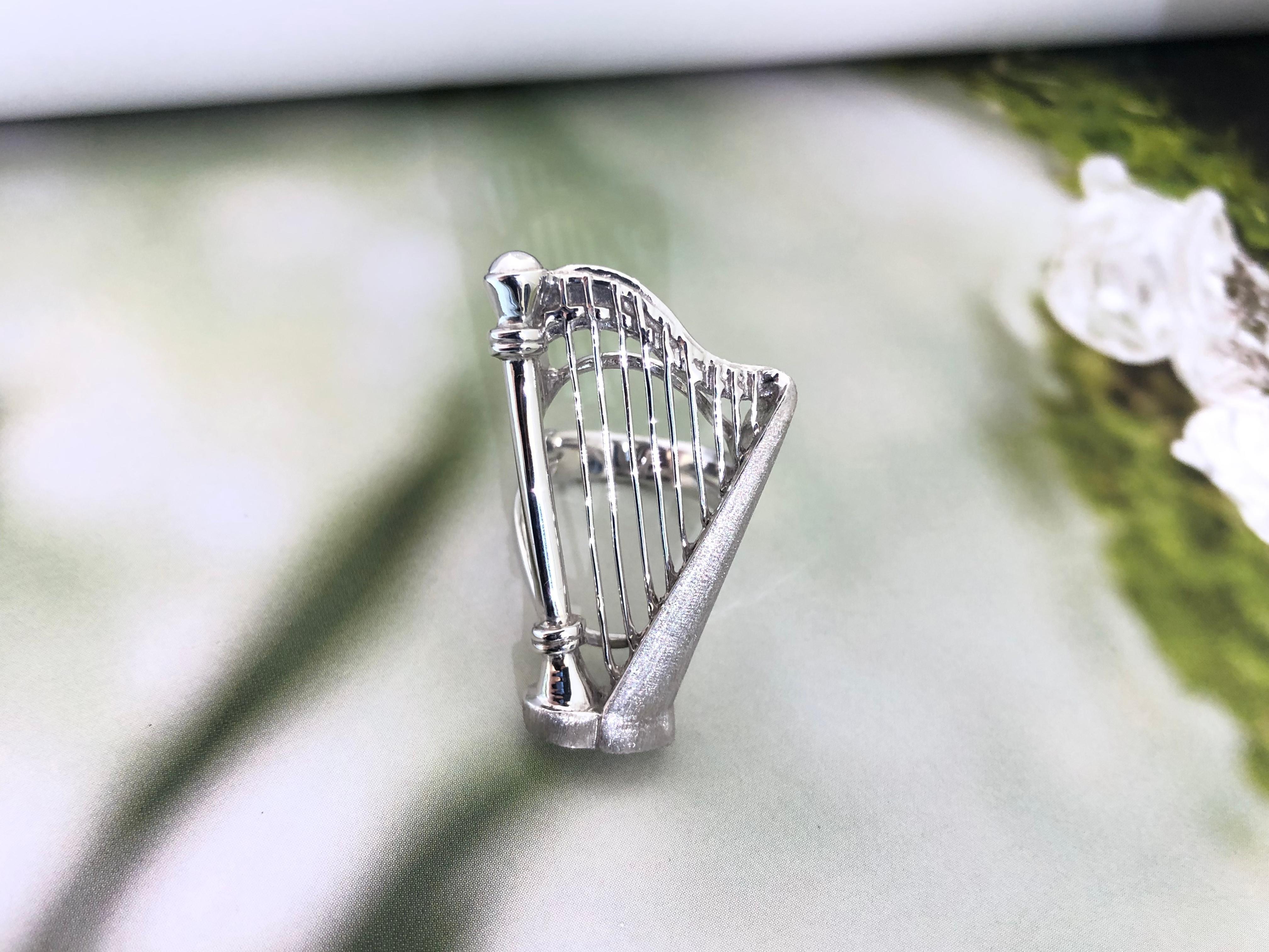 Hand Made Harp-shaped Ring in 925 Silver im Zustand „Neu“ im Angebot in Macau, MO