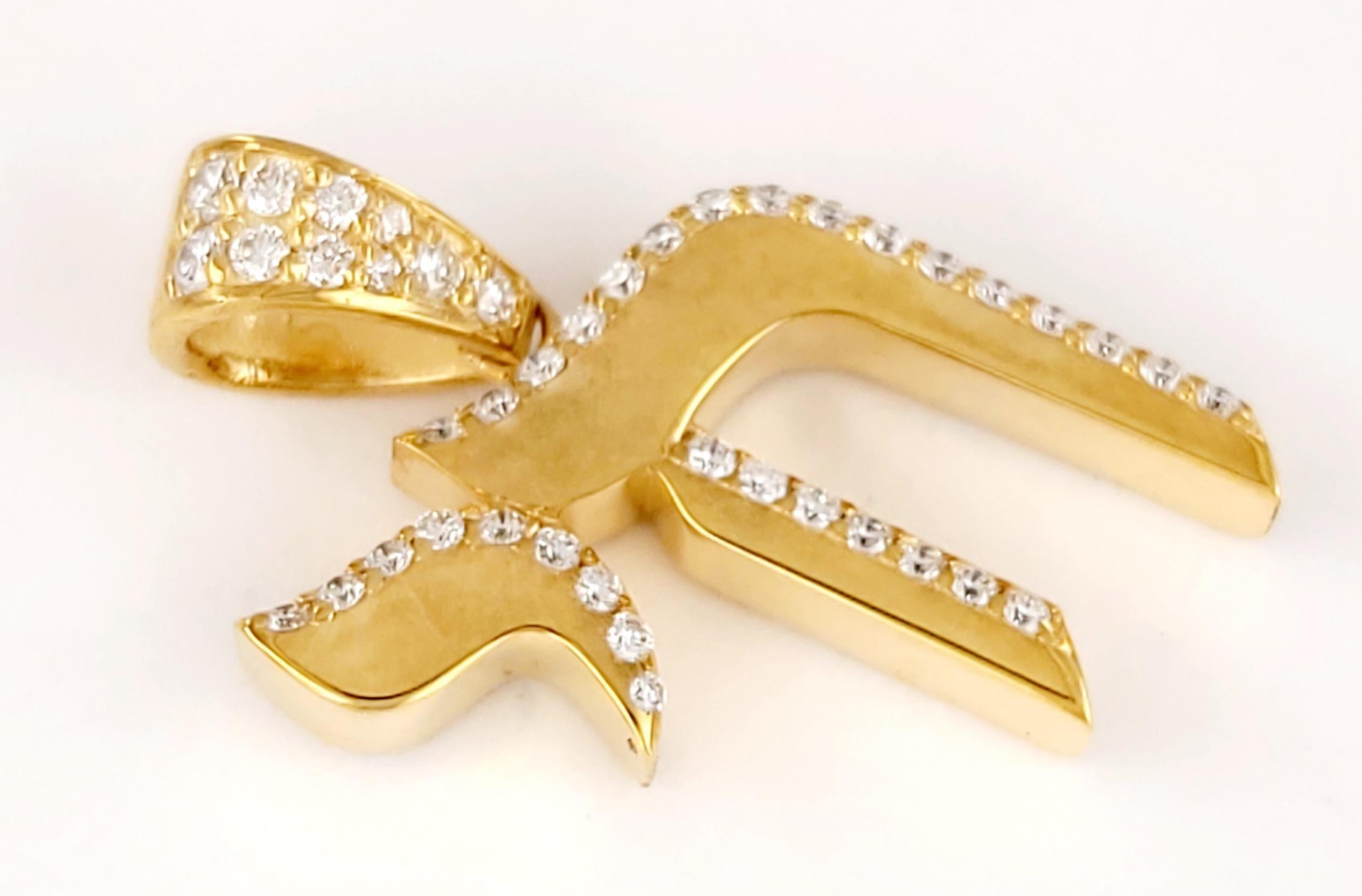 Handgefertigter HI-Anhänger aus 14 Karat Gelbgold mit Diamanten (Rundschliff)