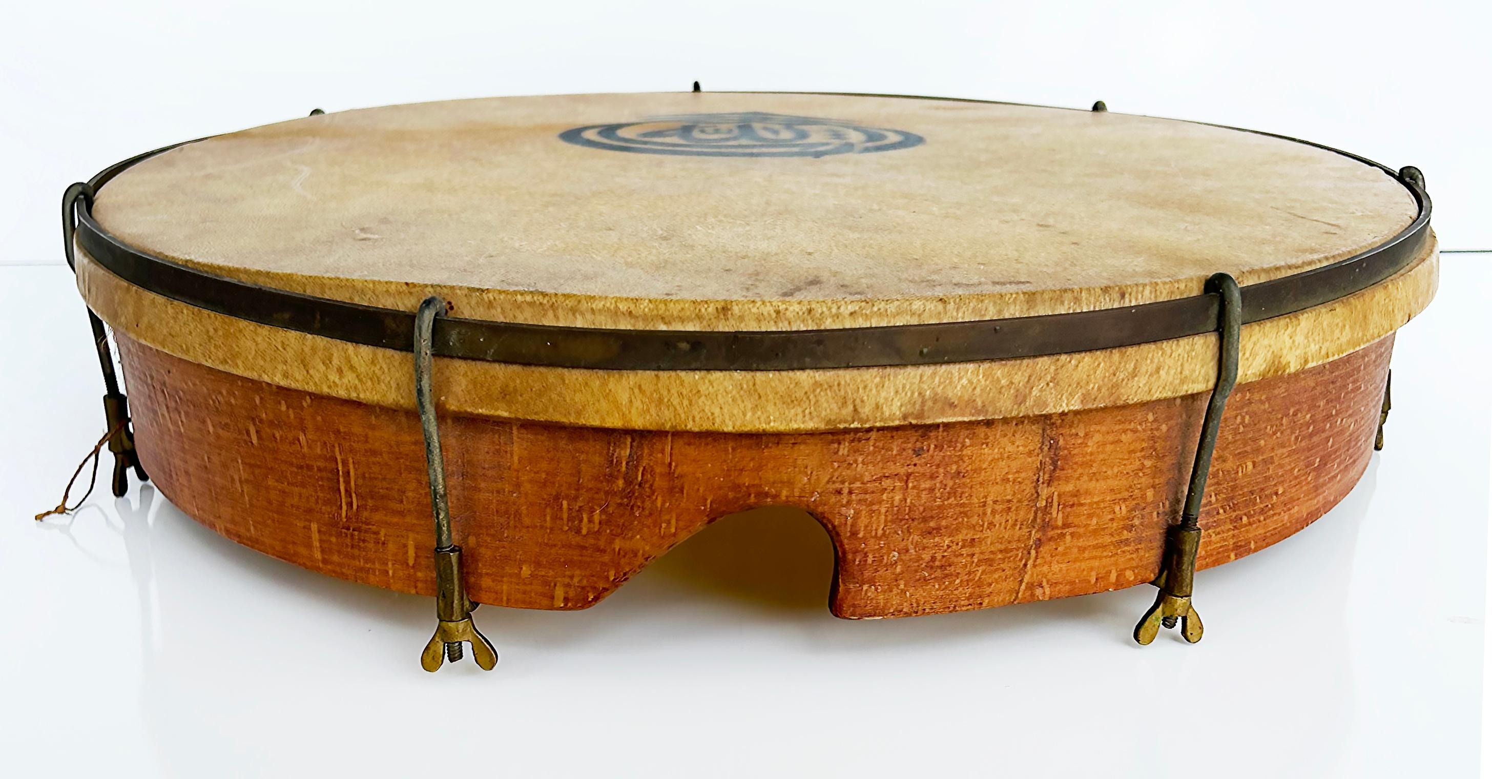Hand-Made High-Quality Animal Skin Bentwood Drum with Ink Graphic Decoration In Good Condition For Sale In Miami, FL