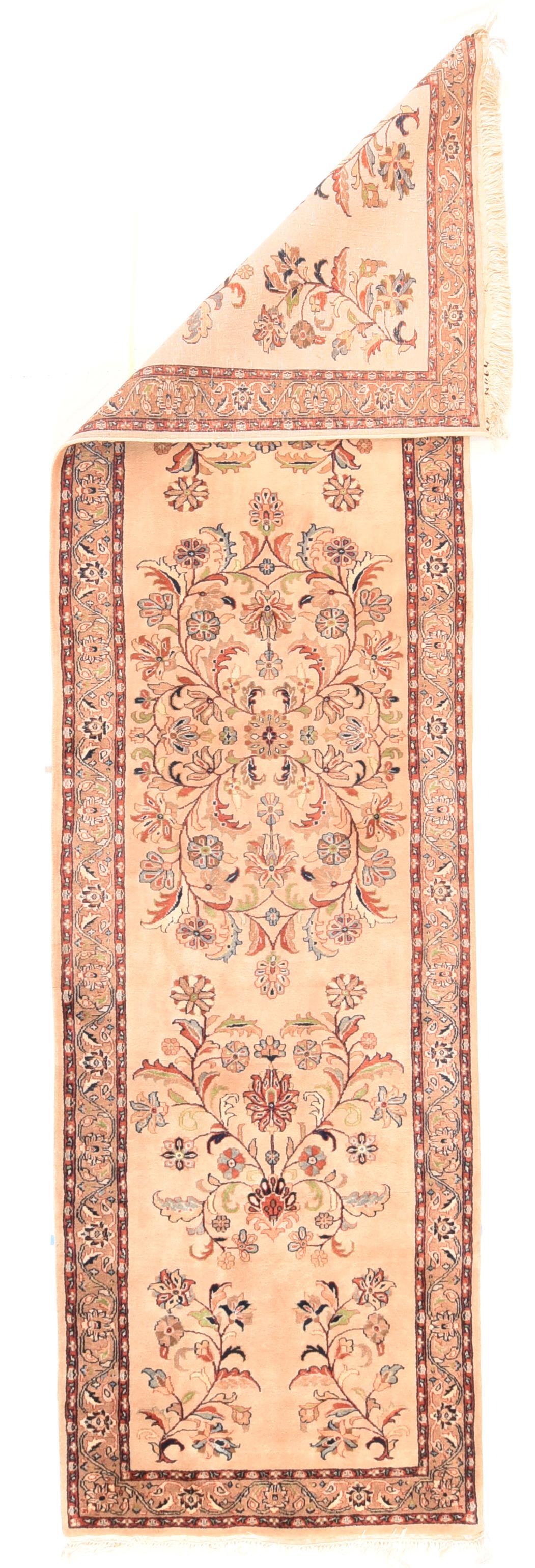 Indian Tabriz Runner 3'2'' x 11'11'' In Good Condition For Sale In New York, NY
