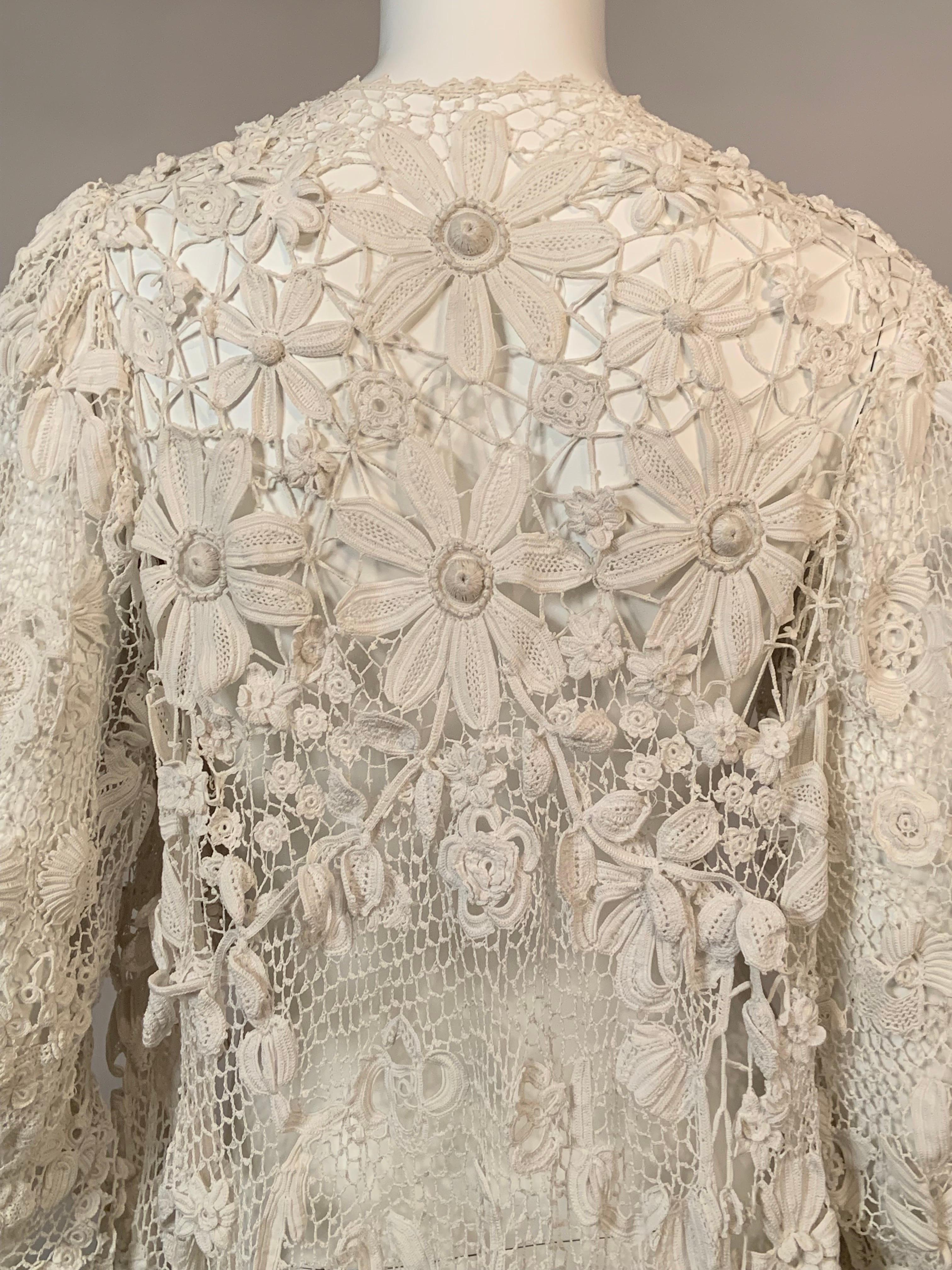 Hand Made Irish Lace Coat with Unusual Large Floral Border circa 1900 For Sale 9