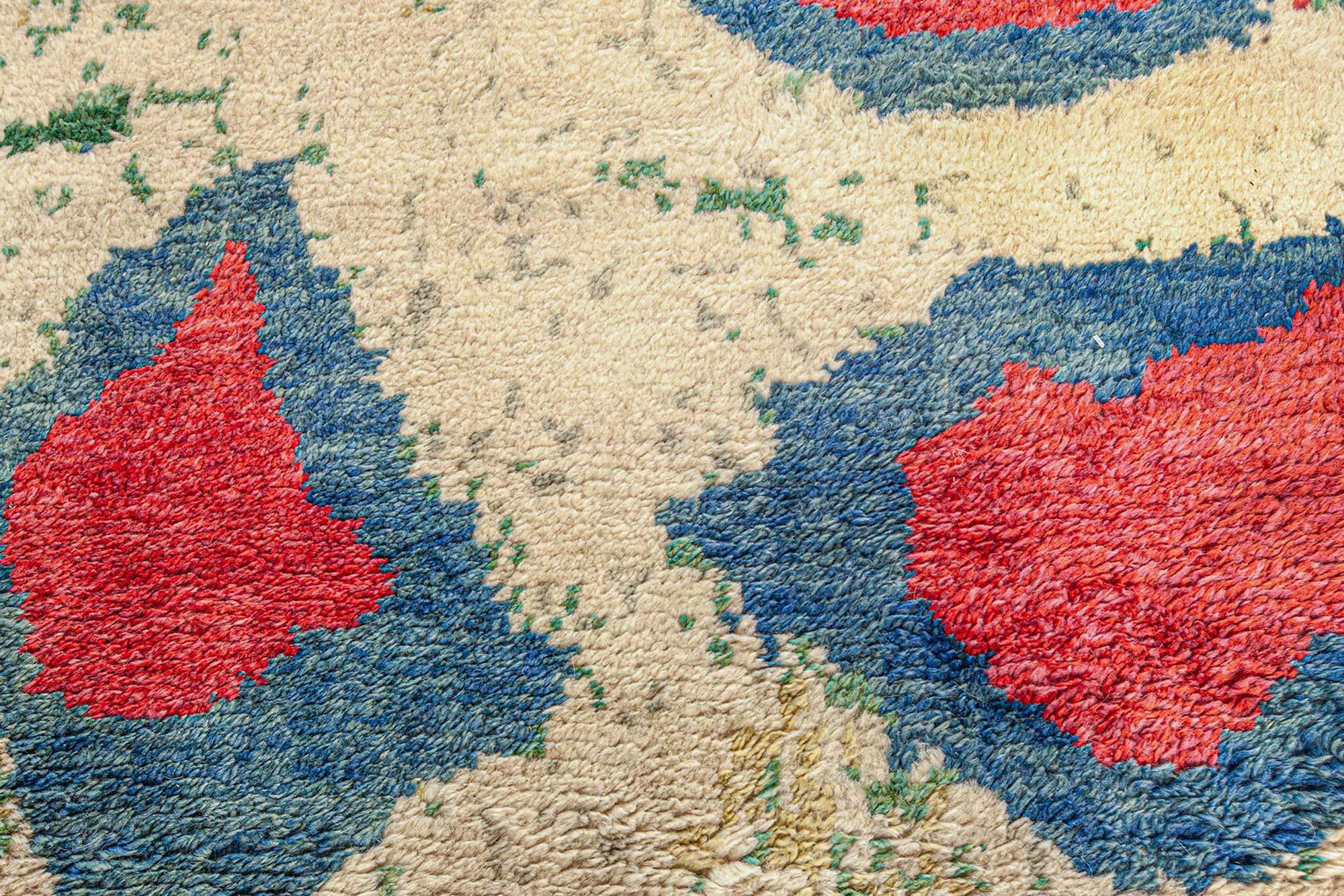 Noué à la main Tapis Jolly fait main par Doris Leslie Blau en vente