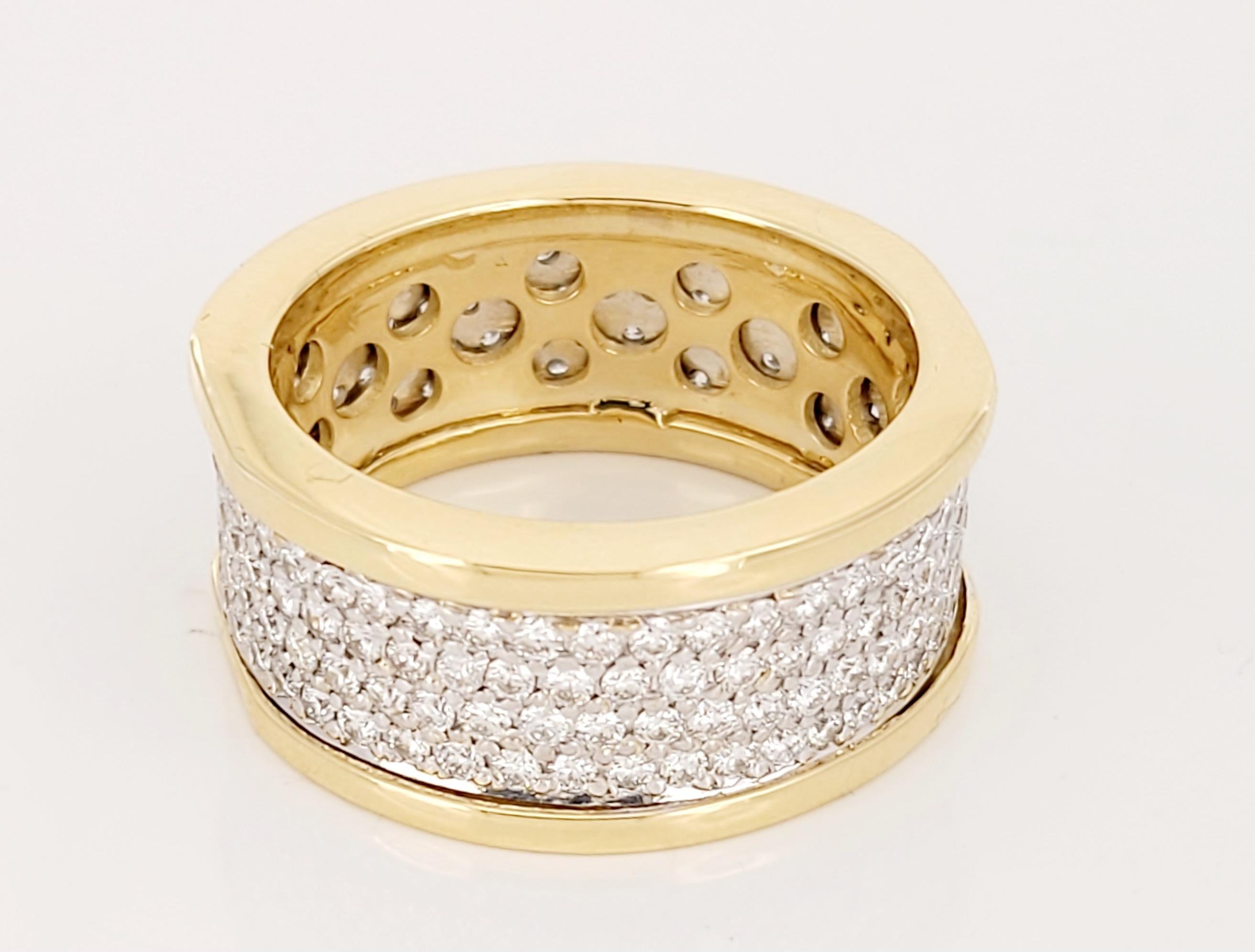 Hand Made Men's 18K Yellow Gold Ring with Diamonds Size 13 In New Condition For Sale In New York, NY