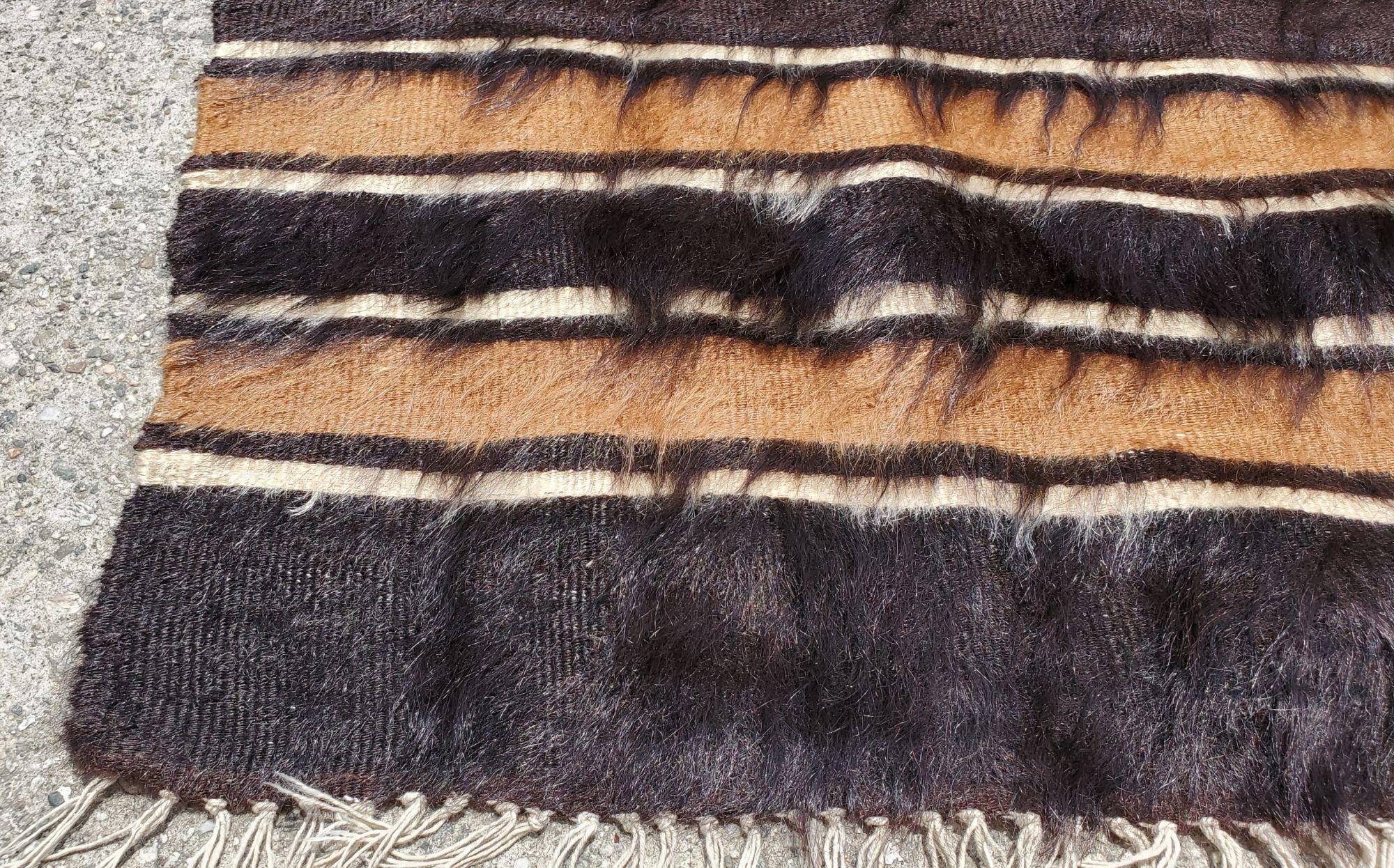 Late 20th Century Handmade Midcentury Mohair Turkish Rug For Sale