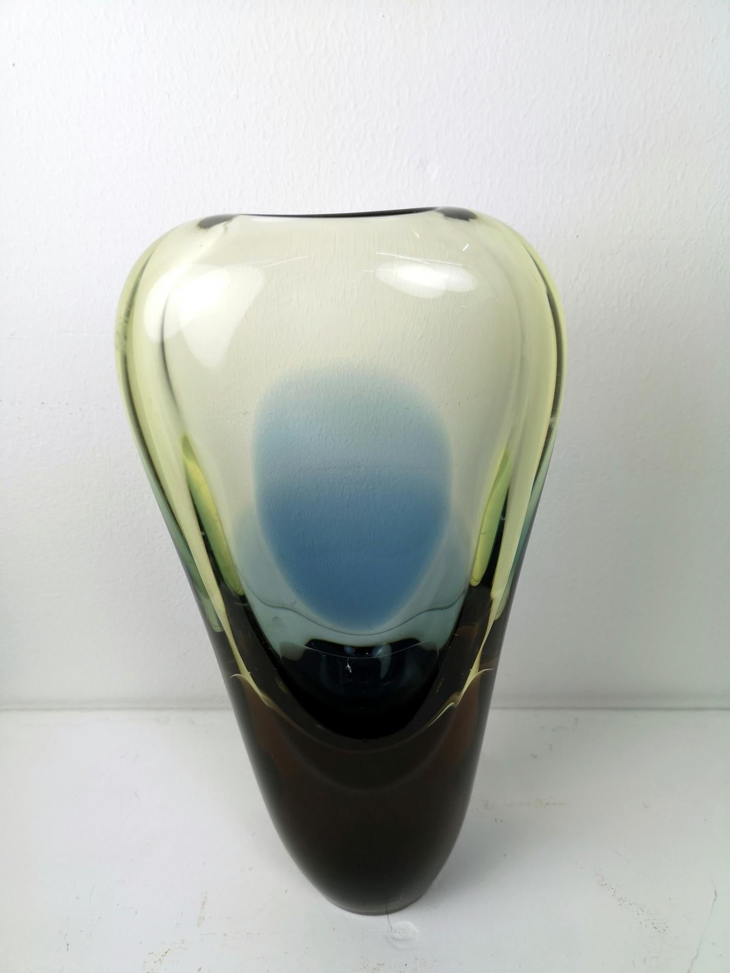 Late 20th Century Hand Made Murano Glass Vase with Gradient Color, 1970s For Sale