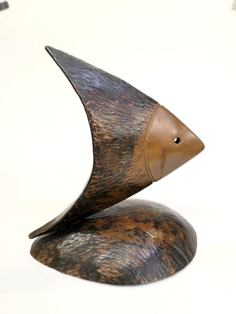 Handmade Patinated Copper Fish Sculpture, 1970s In Good Condition For Sale In Budapest, HU