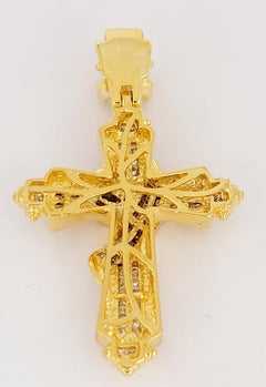 Hand-Made Pendant in 14K Yellow Gold with  Diamonds