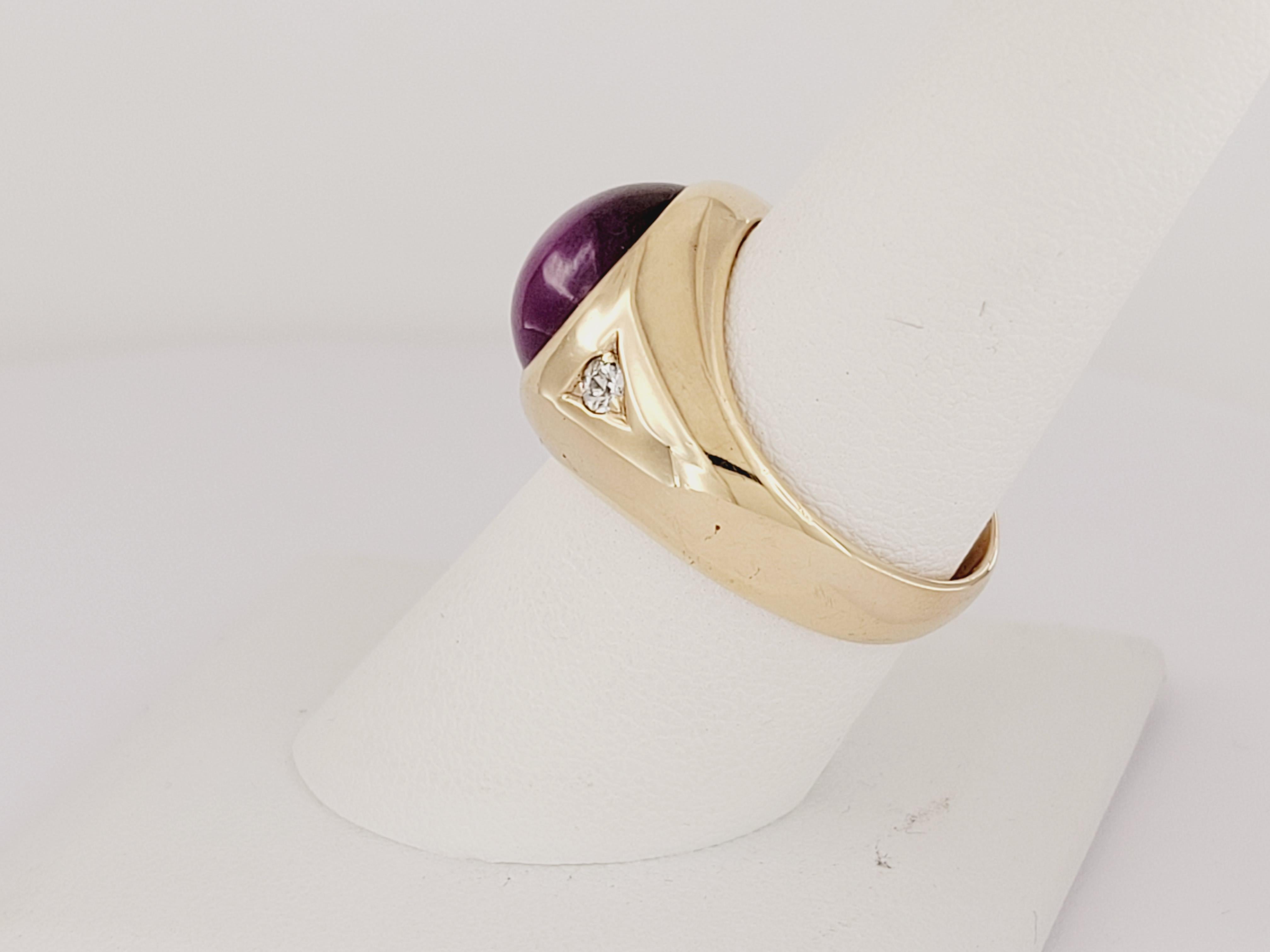 Women's Hand-Made Ruby Ring in 14K Yellow Gold With Two Pcs Diamond For Sale