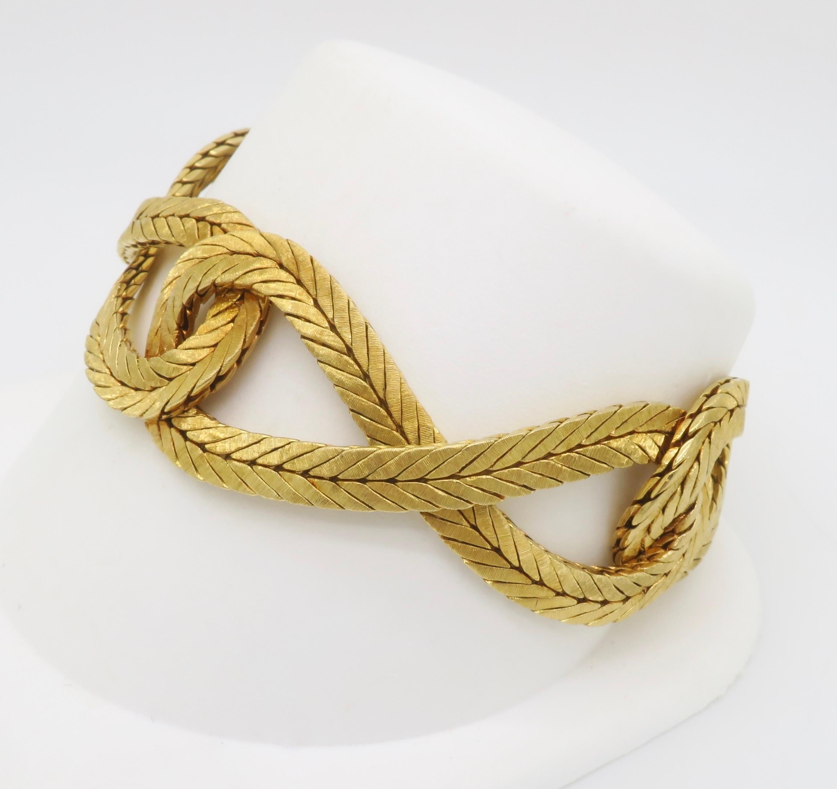 Bracciale in oro 18k Hand Made, firmato, numerato, intrecciato in vendita 6