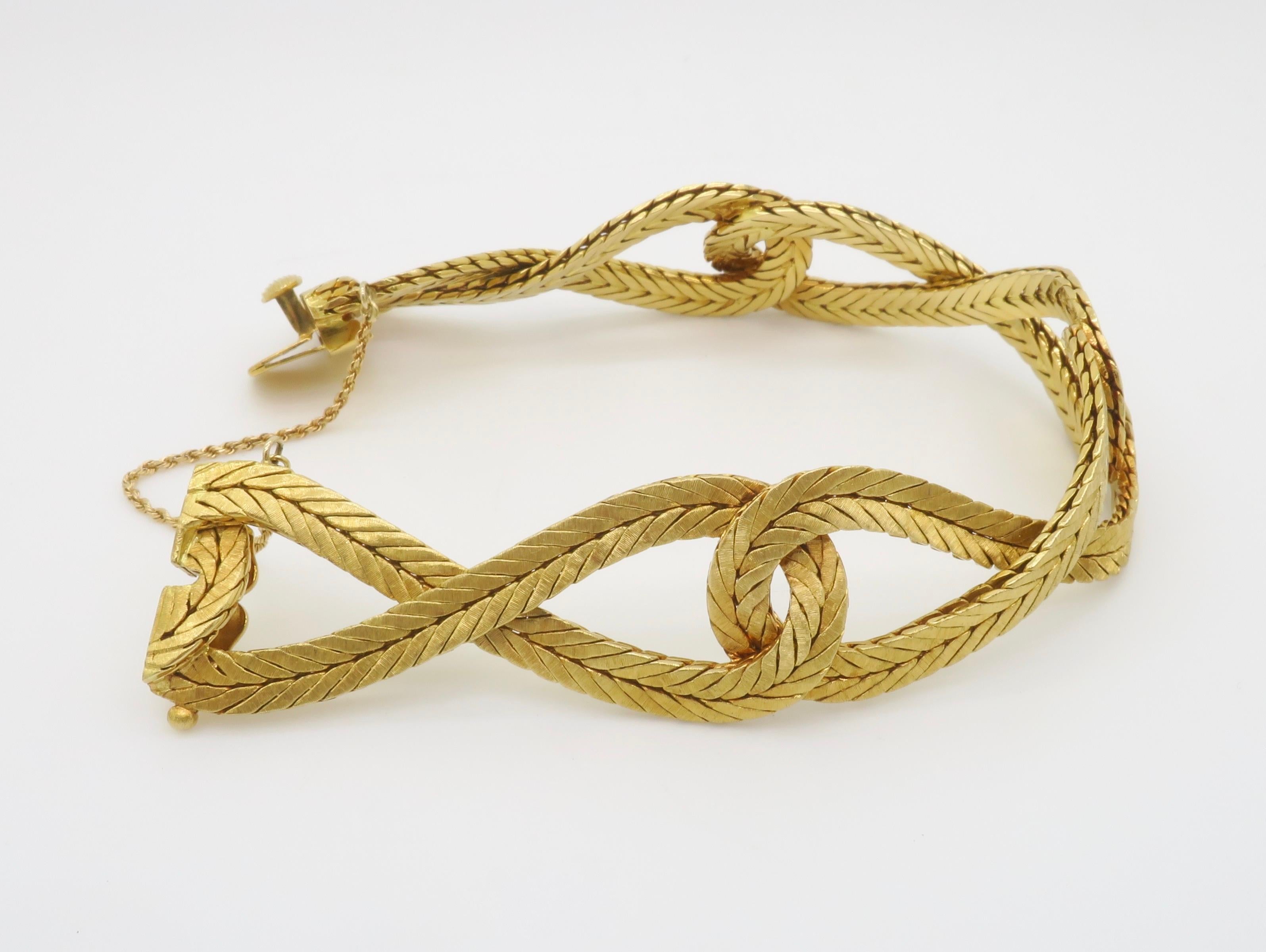 Bracciale in oro 18k Hand Made, firmato, numerato, intrecciato in vendita 2